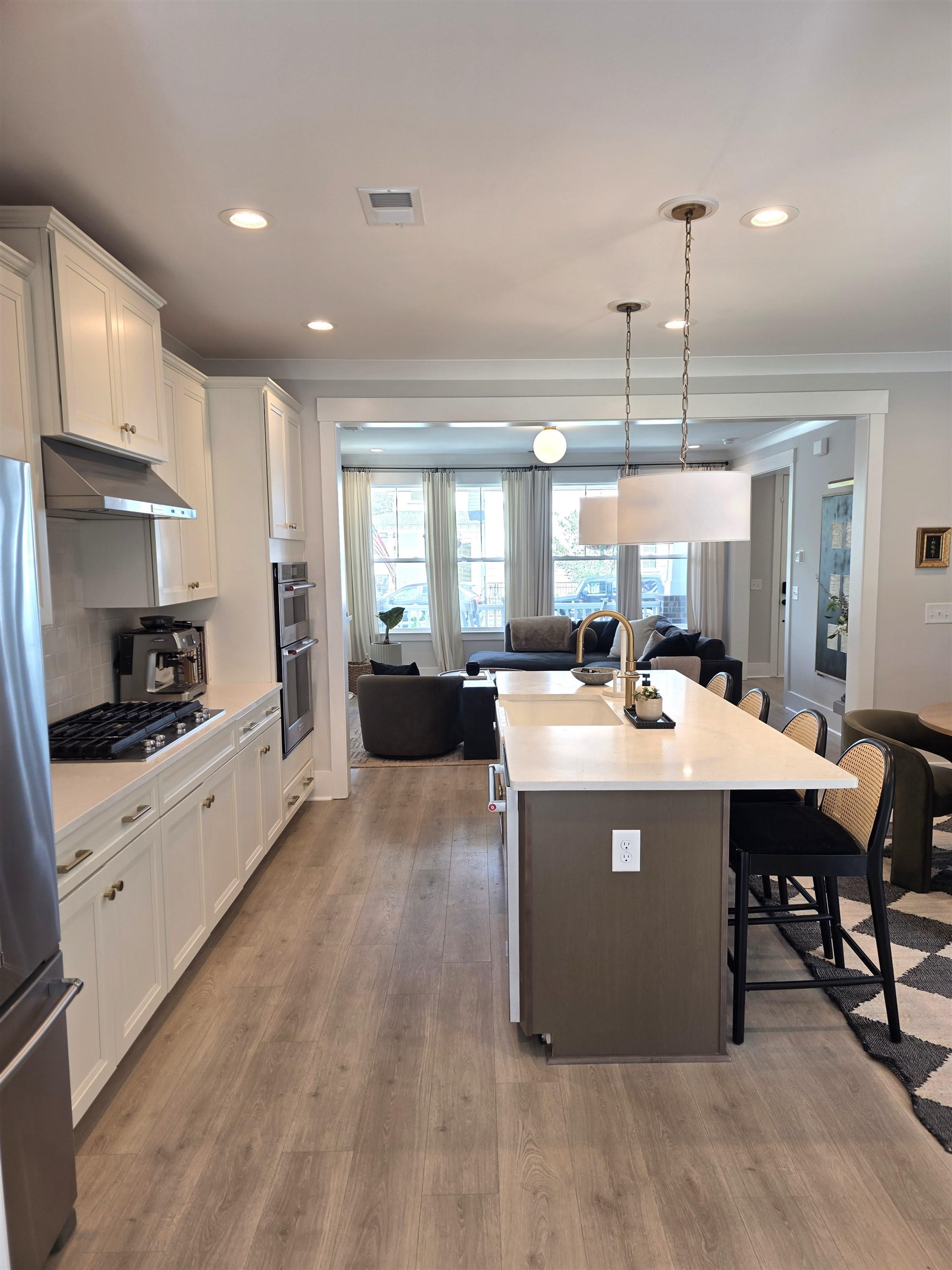 485 Ayrhill Loop