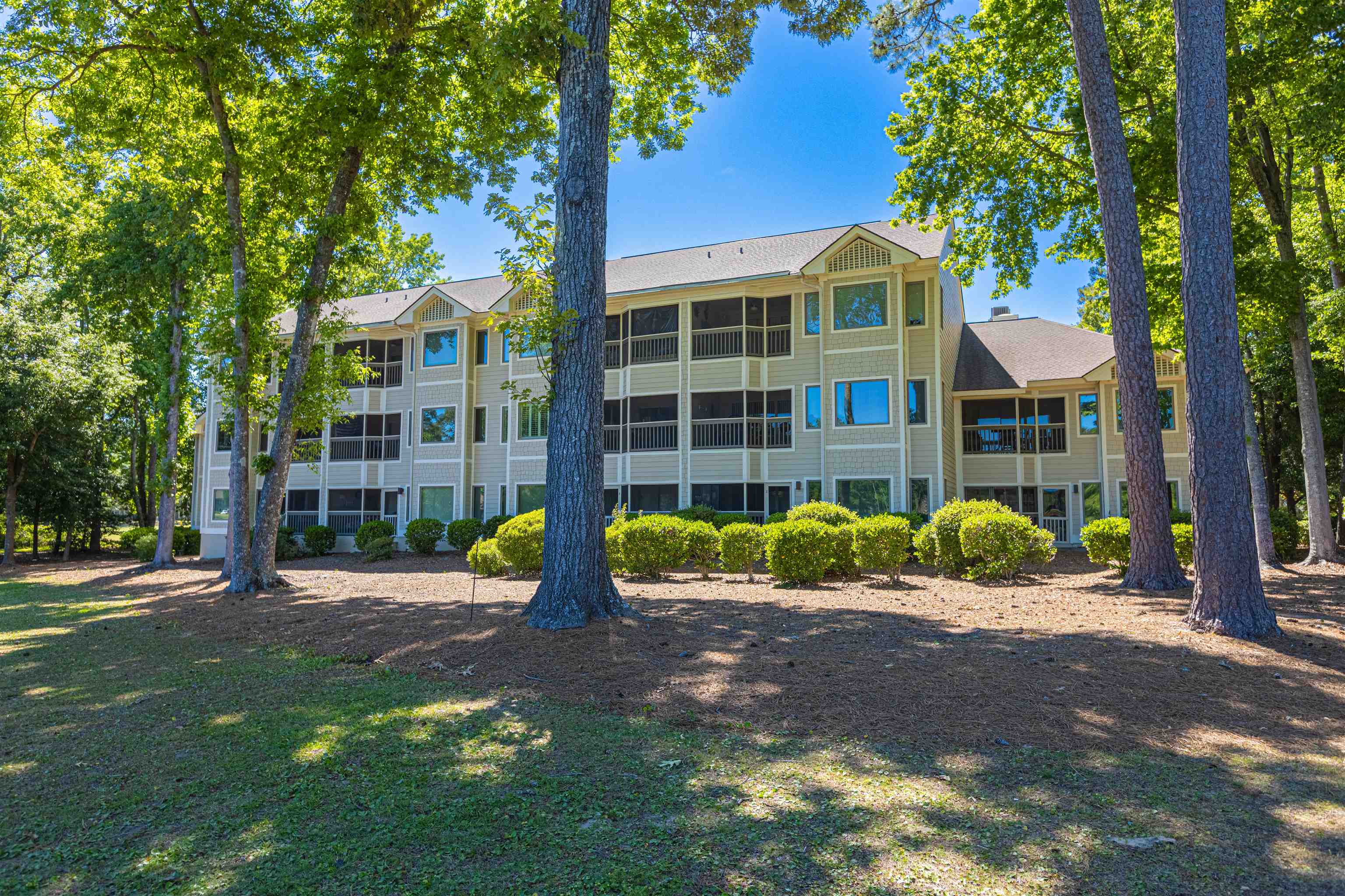 1550 Spinnaker Dr. 3222