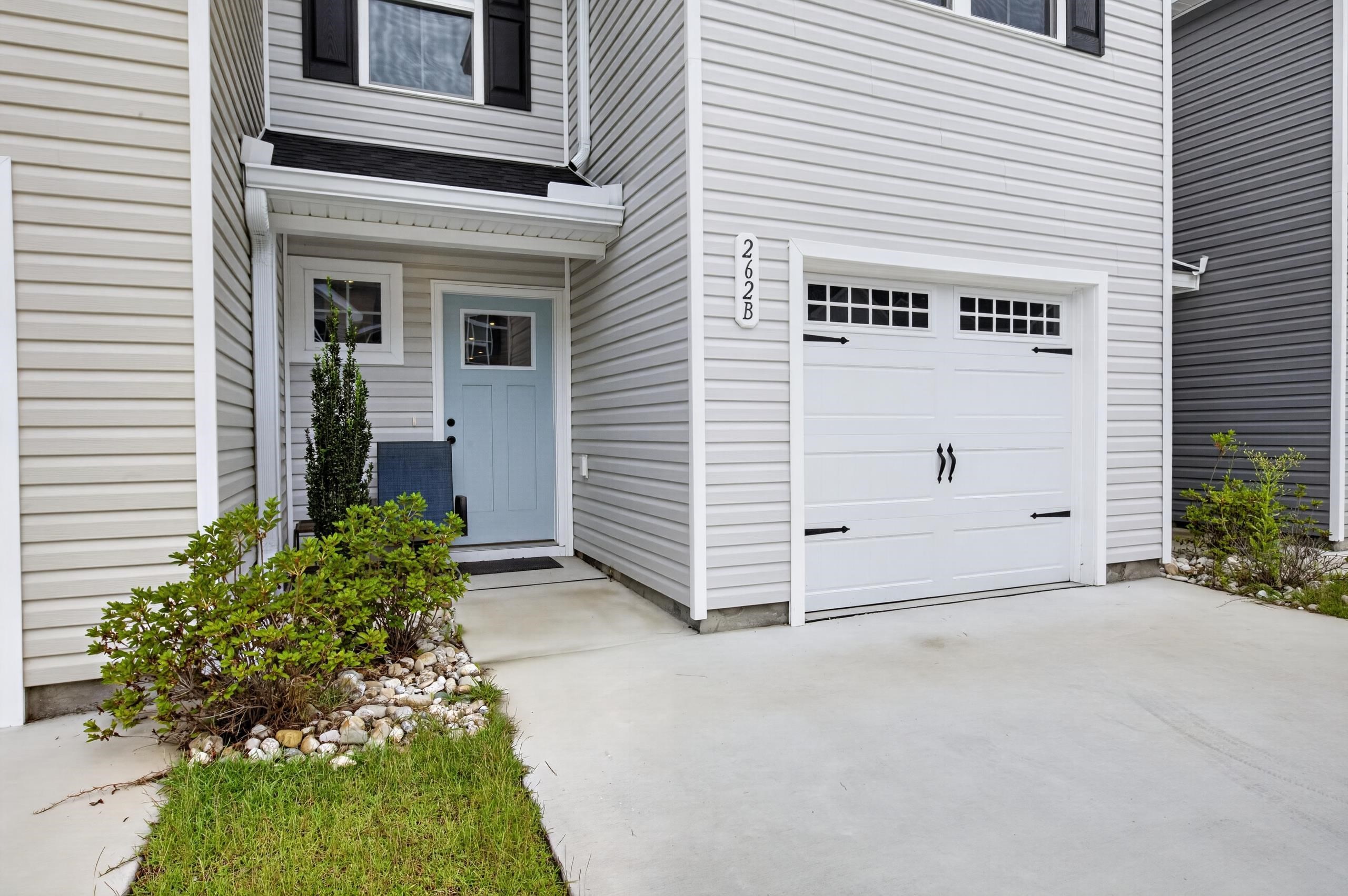 262 Christiana Ln. B