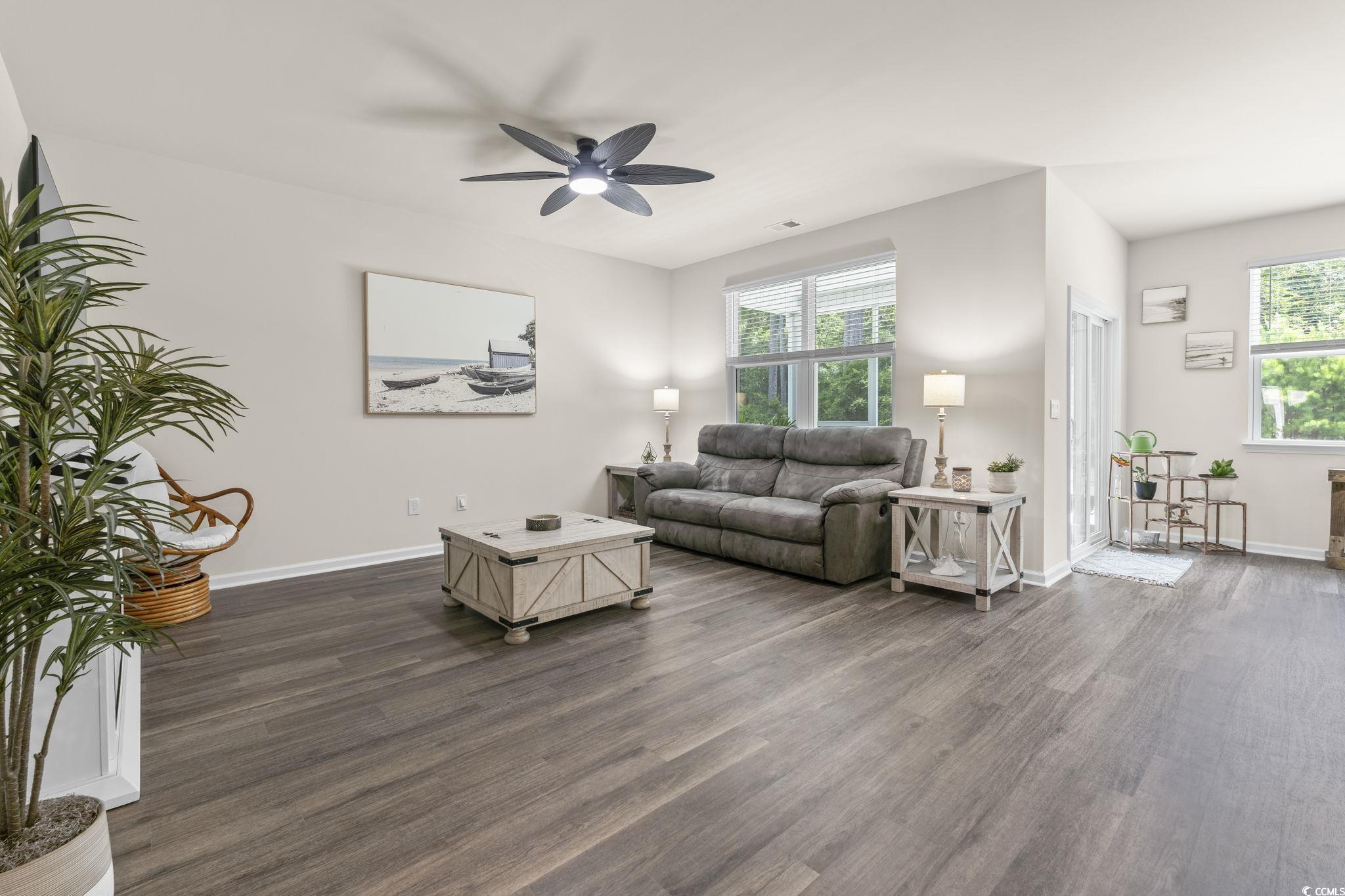 688 Wallace Dr.