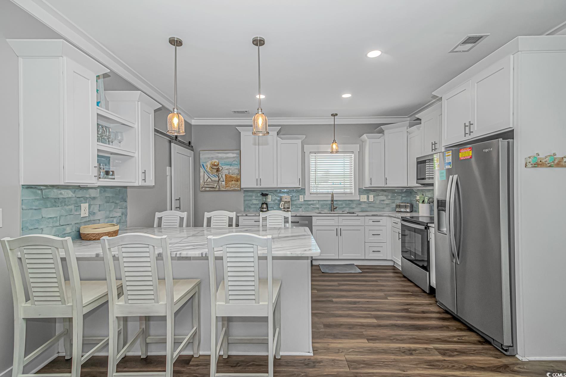 6001-1031 S Kings Hwy.