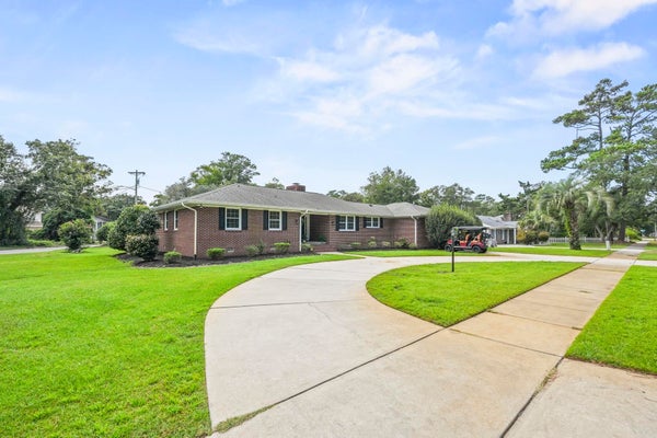 401 POINSETT RD, MYRTLE BEACH, SC 29577 - Image d3a3bfc4fa54dd23cbaac72ac1b5a47d/1840119099