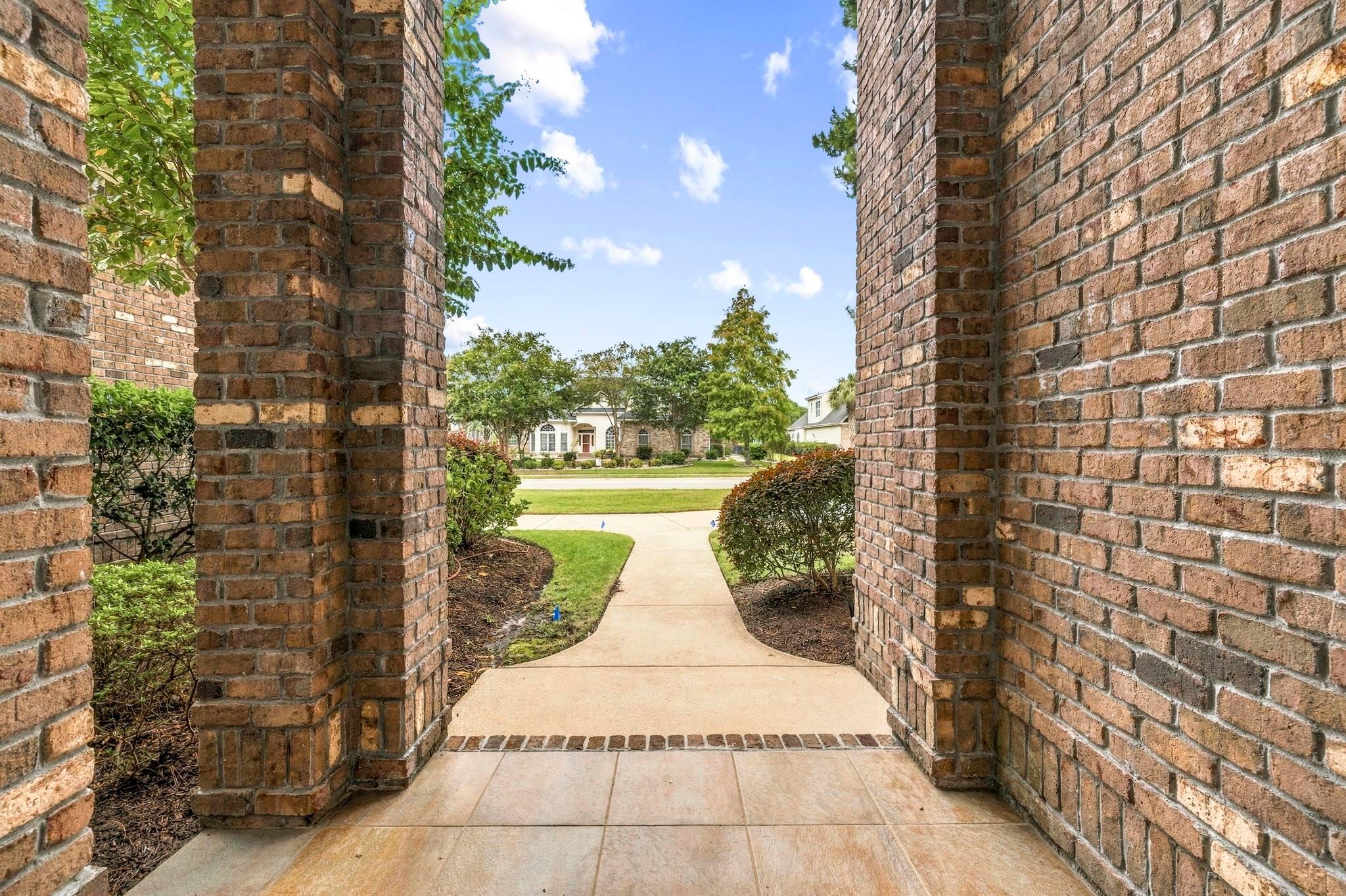 516 Oxbow Dr.