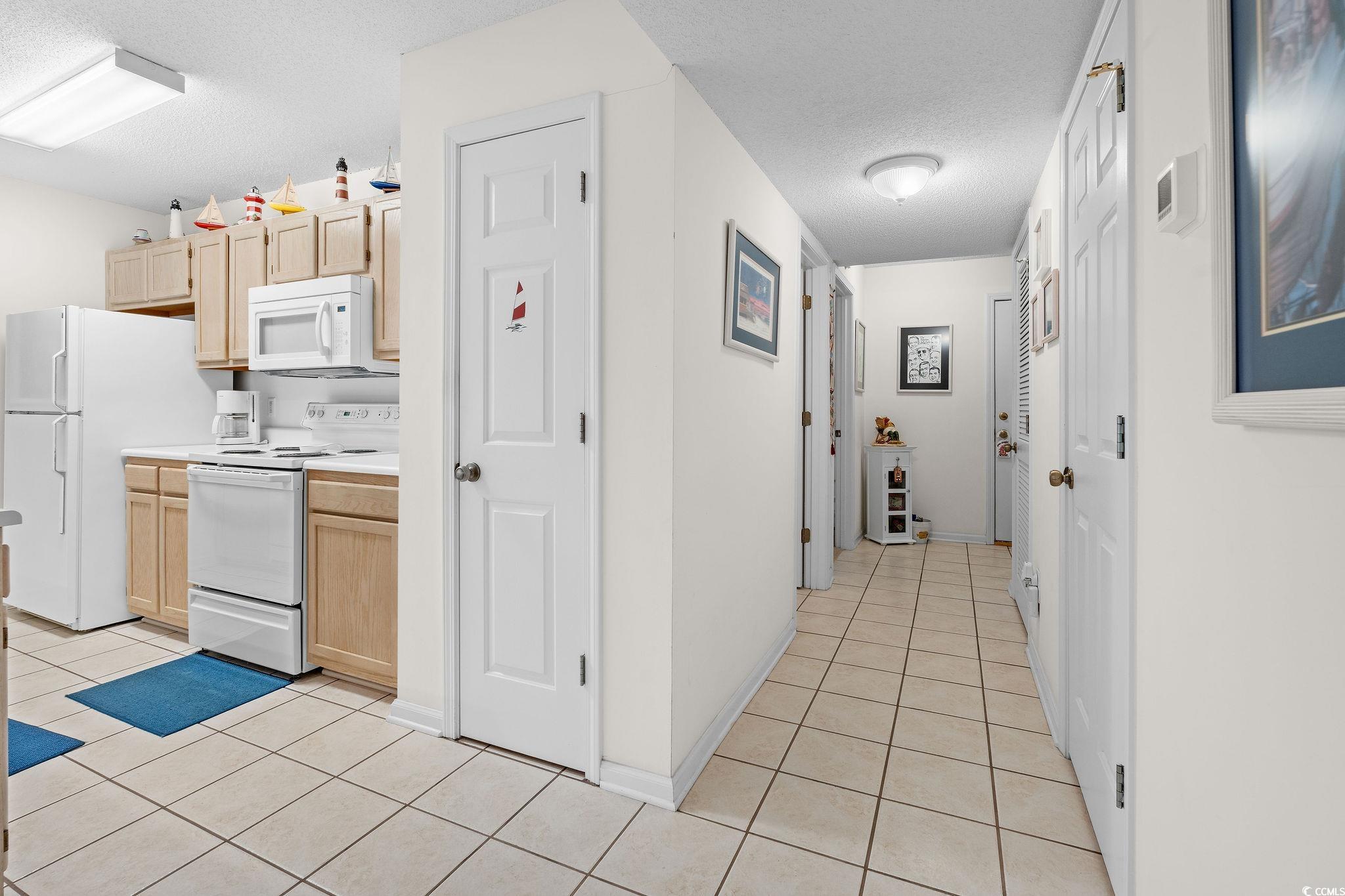 4528 North Plantation Harbour Dr. B18
