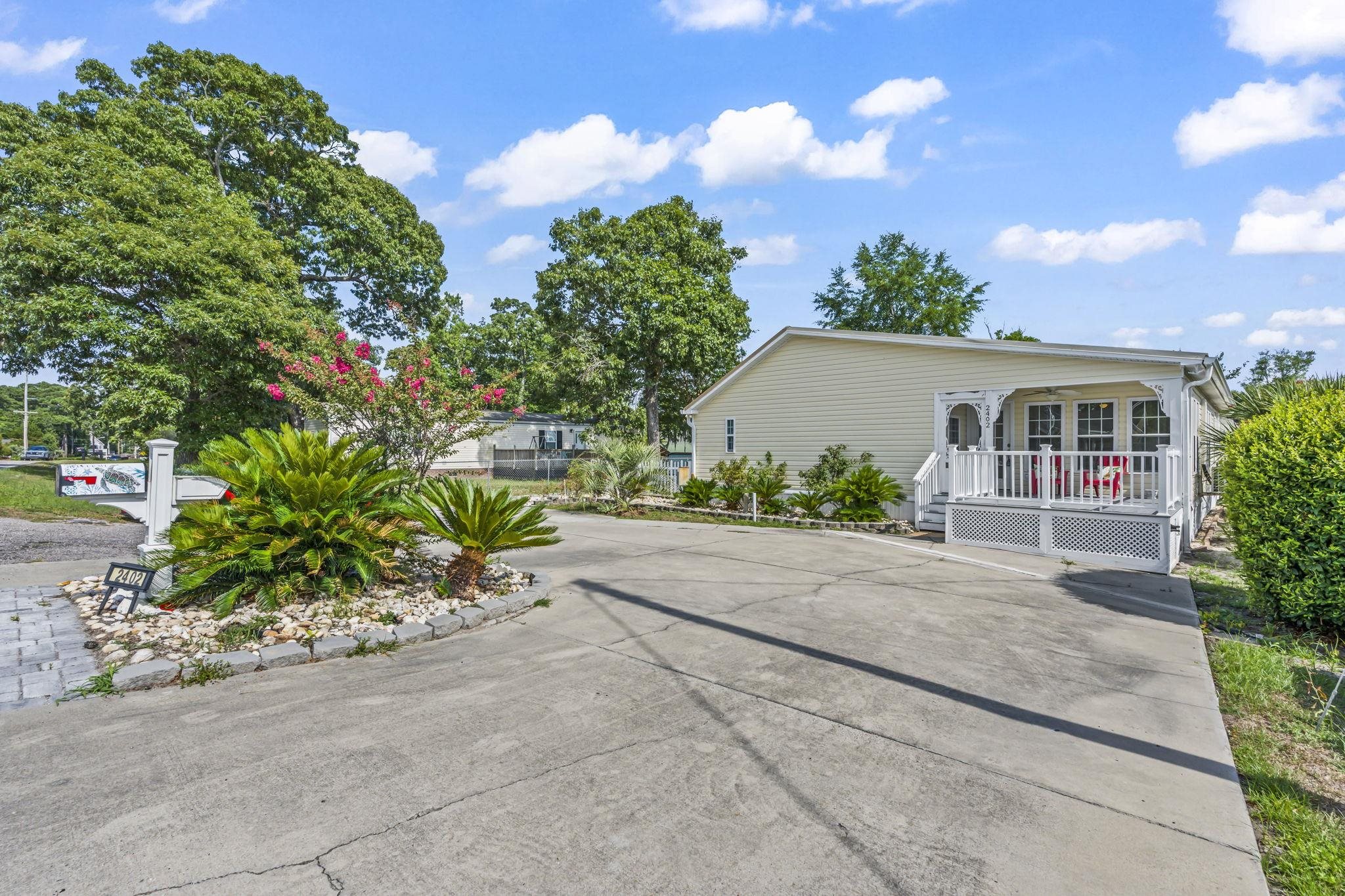 2402 Little River Neck Rd.