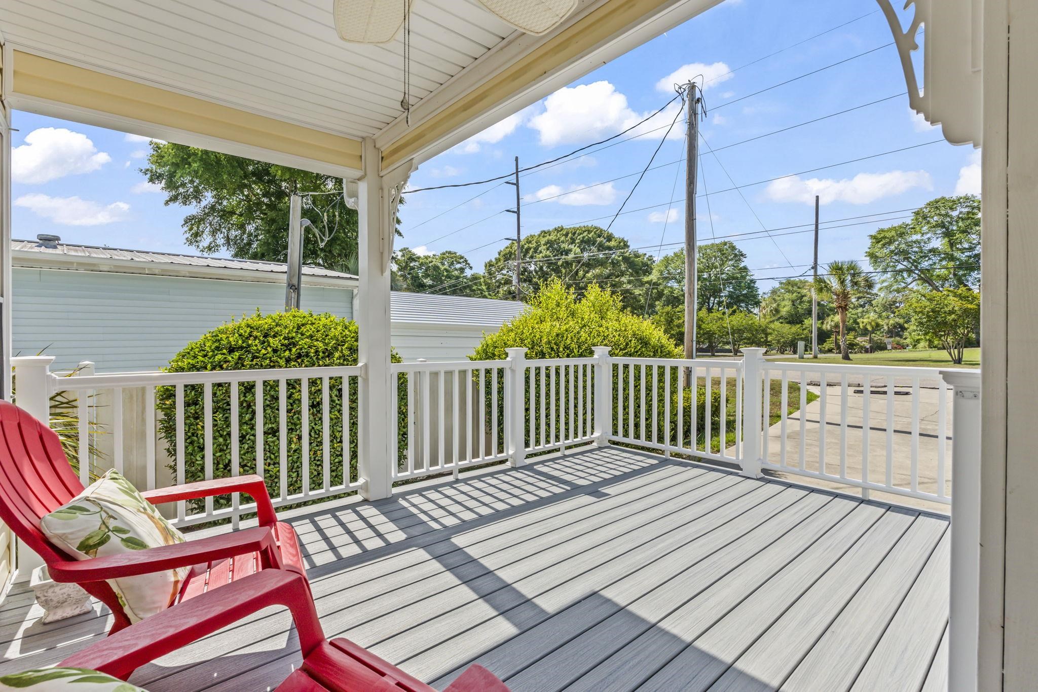 2402 Little River Neck Rd.