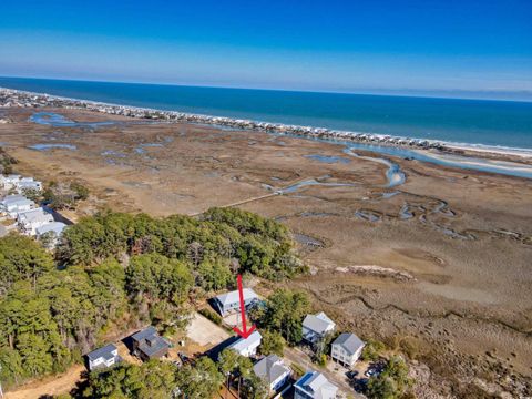 A home in Pawleys Island