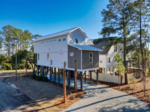 A home in Pawleys Island