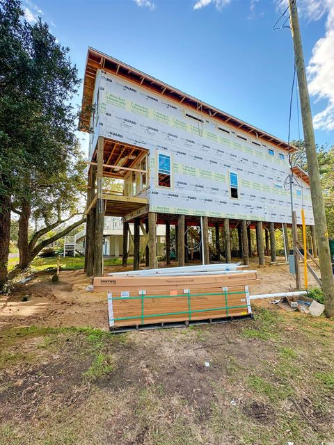 A home in Pawleys Island