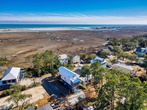 A home in Pawleys Island