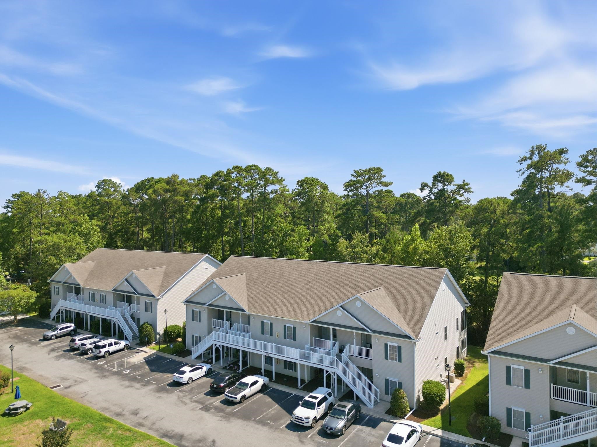150 Lazy Willow Ln. 204