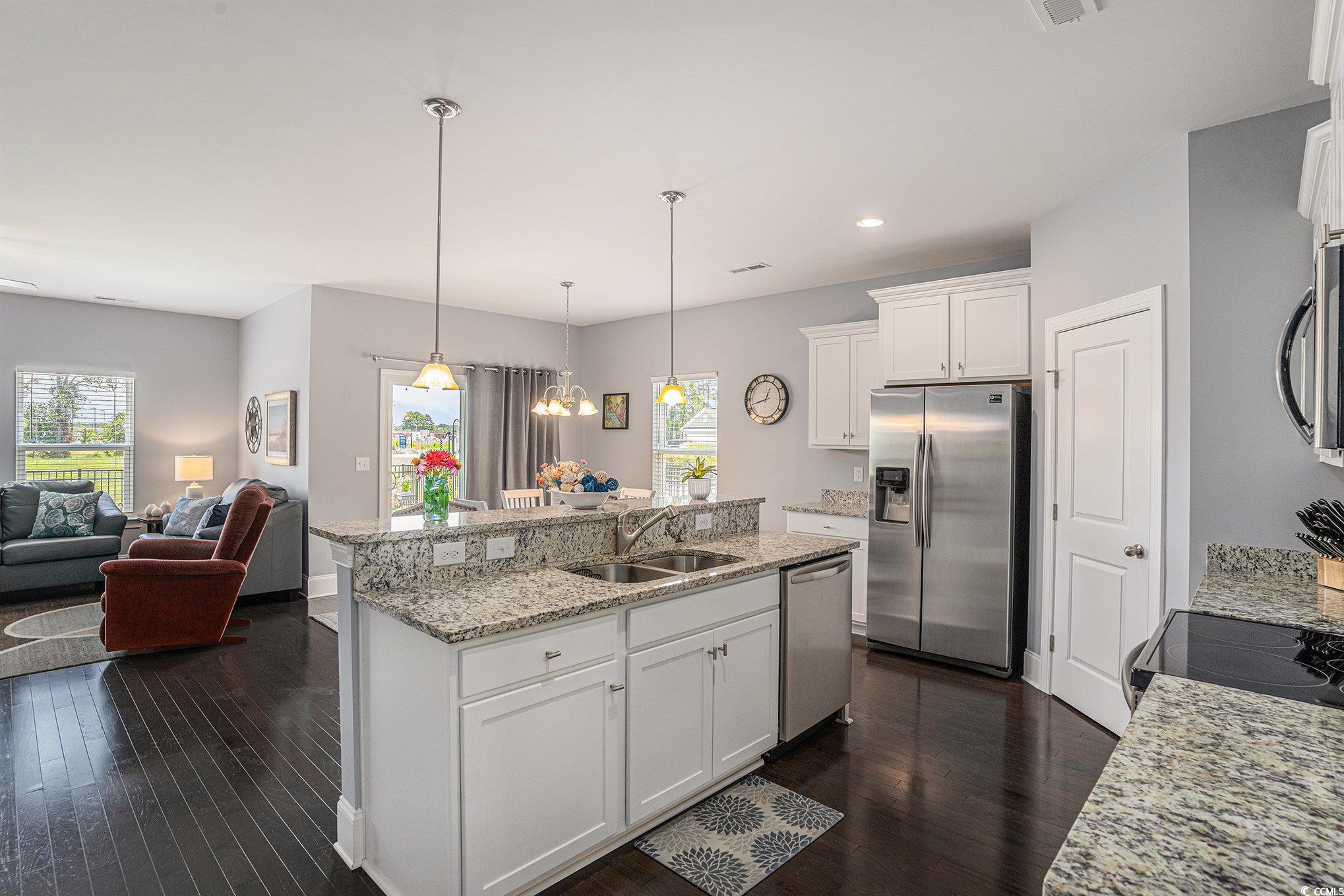 1715 Palmetto Palm Dr.