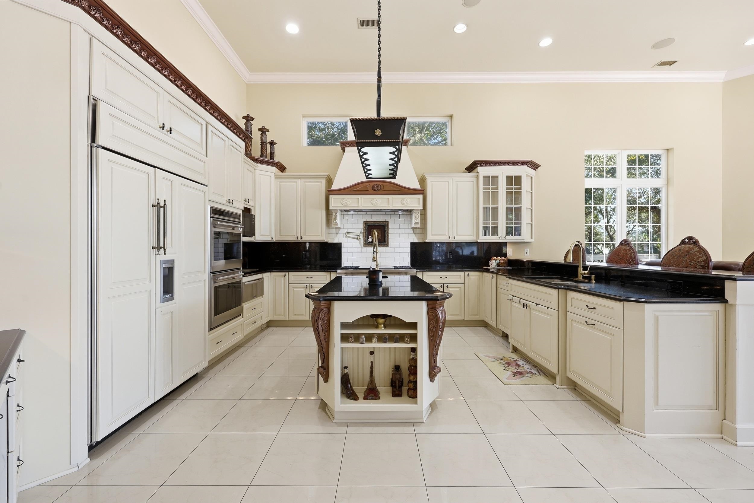 Myrtle Beach, South Carolina, 29579, United States, 4 Bedrooms Bedrooms, ,5 BathroomsBathrooms,Residential,Active,2024502