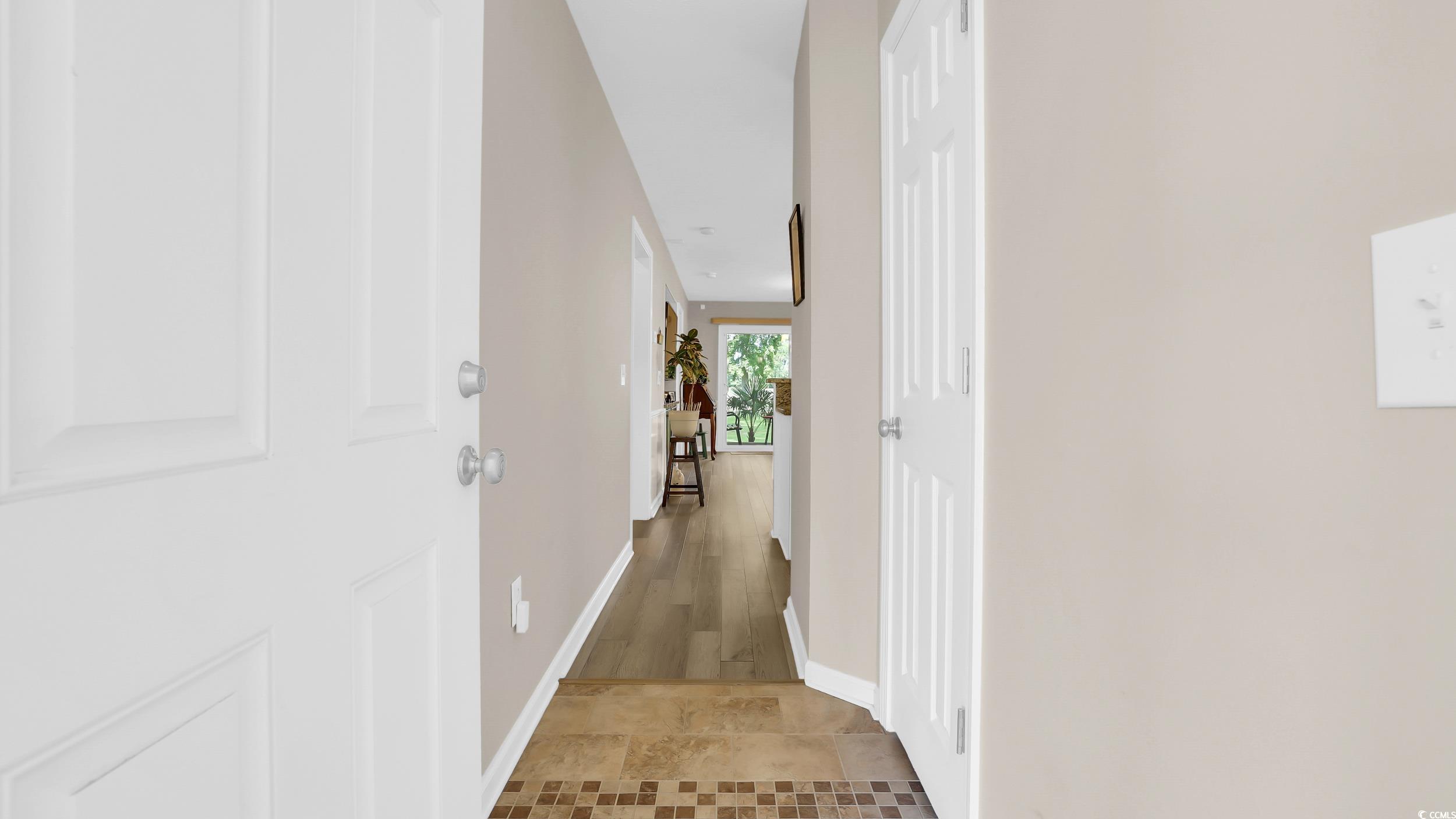 521 White River Dr. 21C
