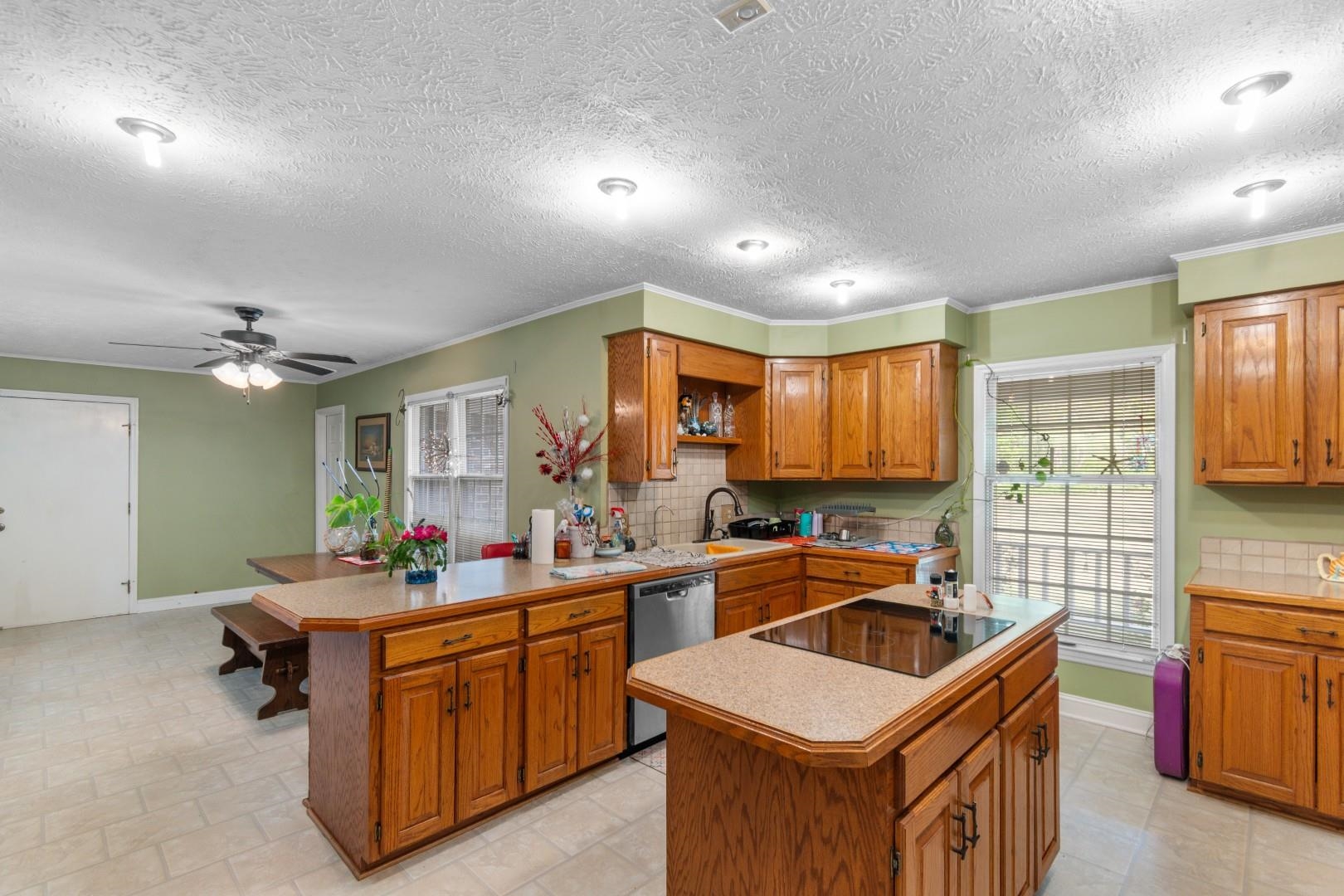 11254 N Highway 905