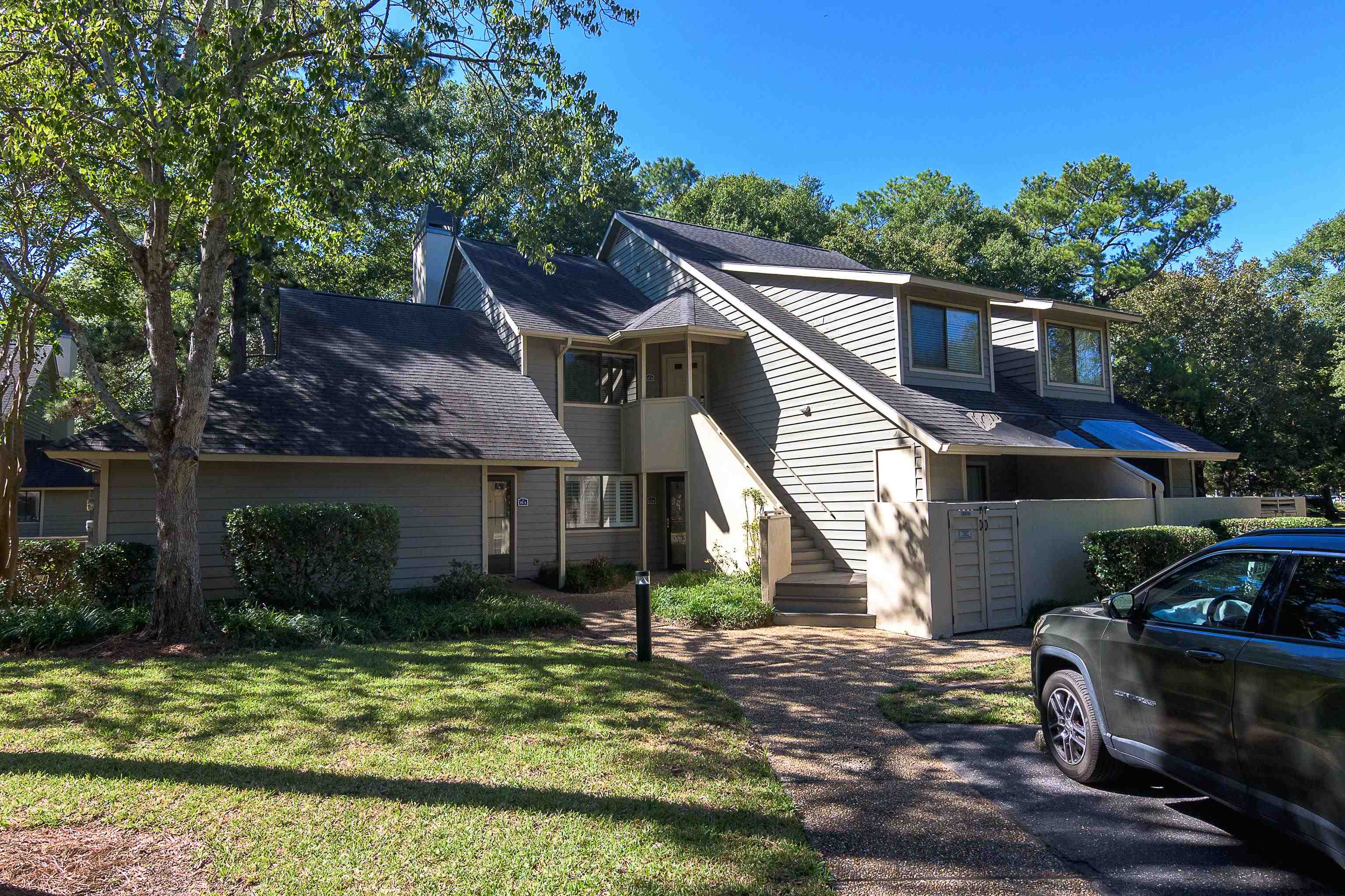 230 Westleton Dr. 15-A