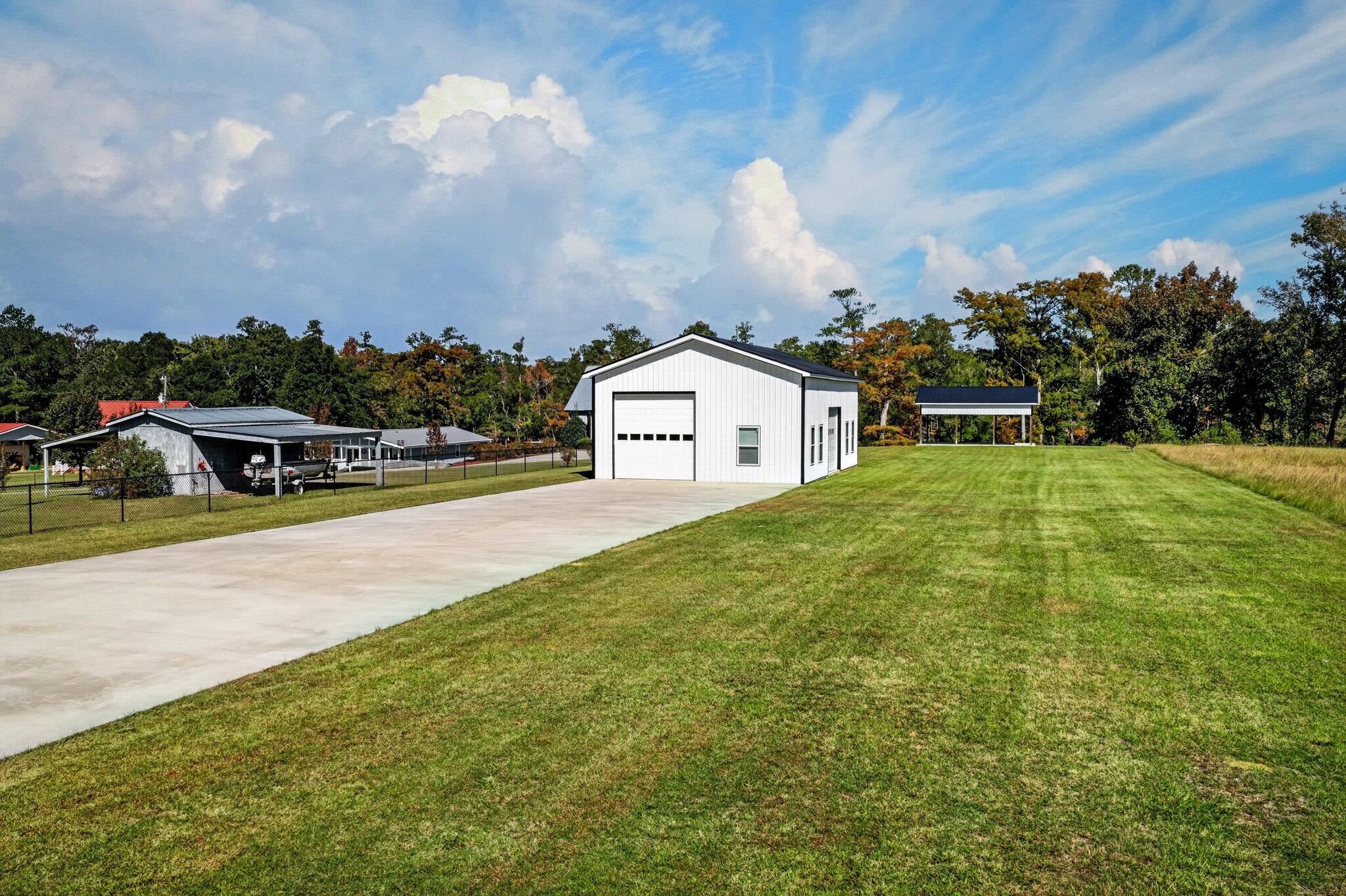 11 Gulley Ln.