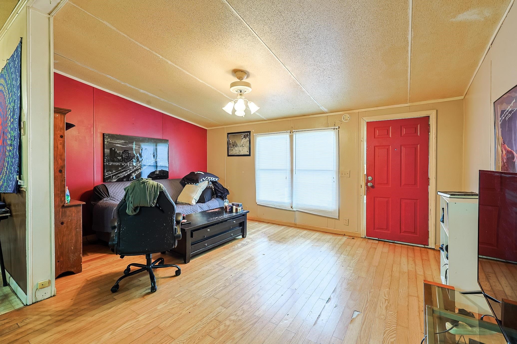 870 Pinetops Dr.