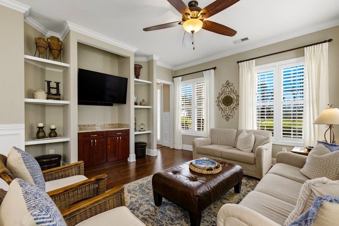 1270 East Isle of Palms Ave.