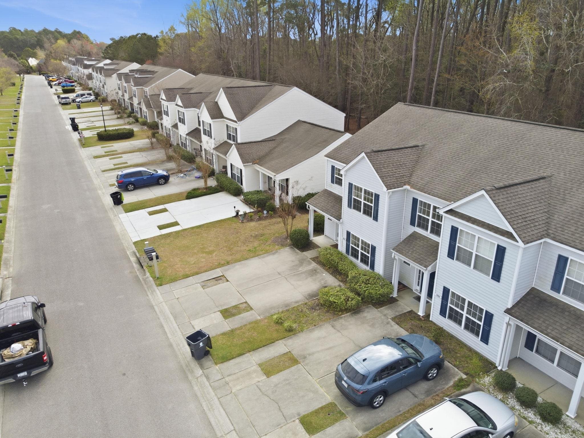 1068 Harvester Circle 1068