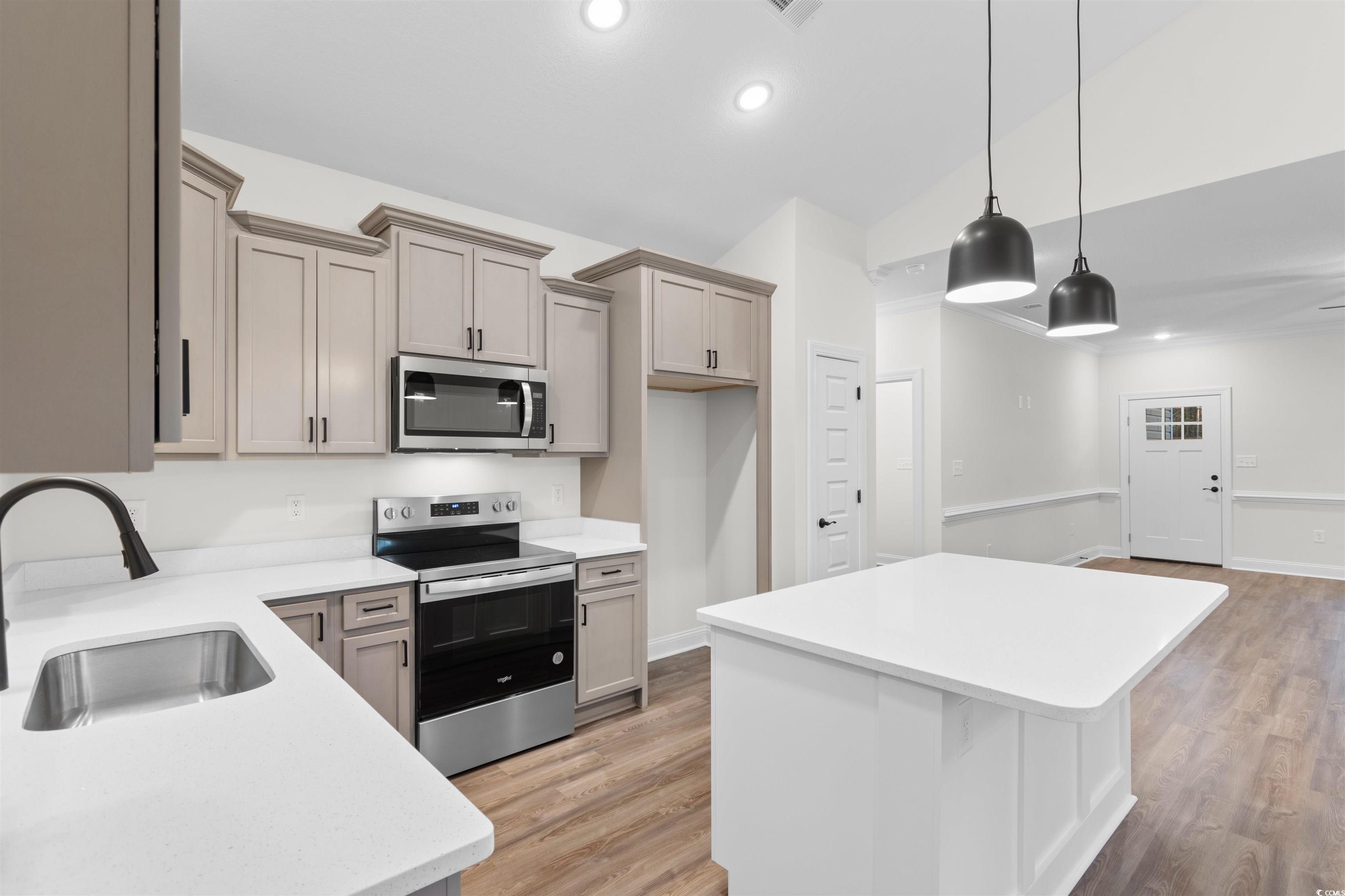 146 Temple Dr.