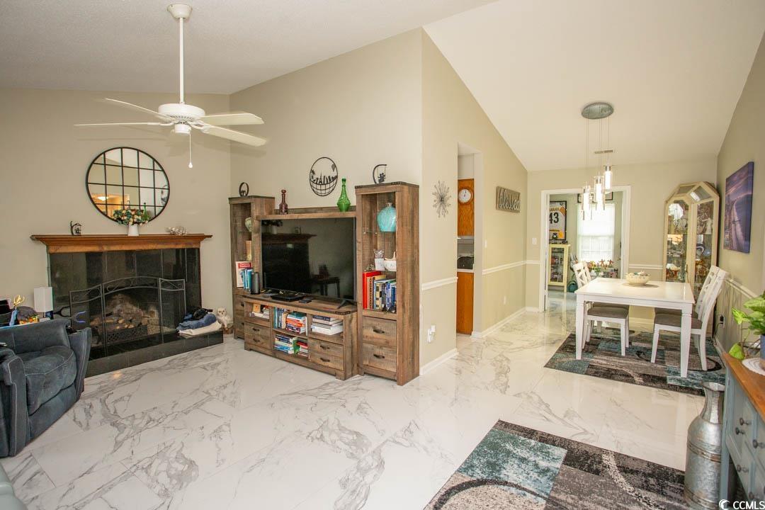 654 Blue Bird Ln.