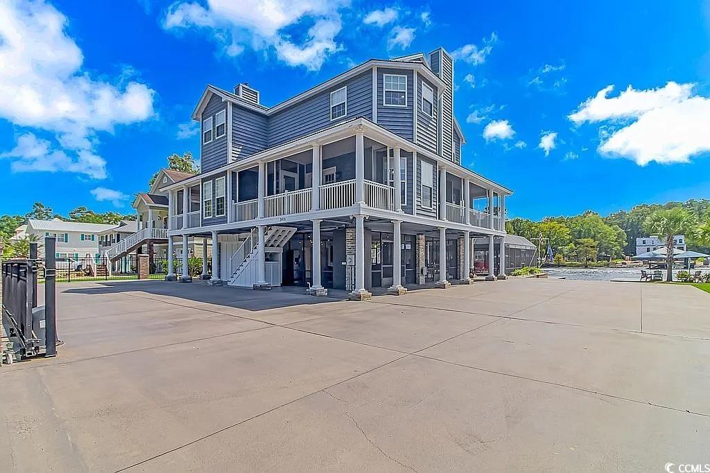 3815 Ed Smith Ave.