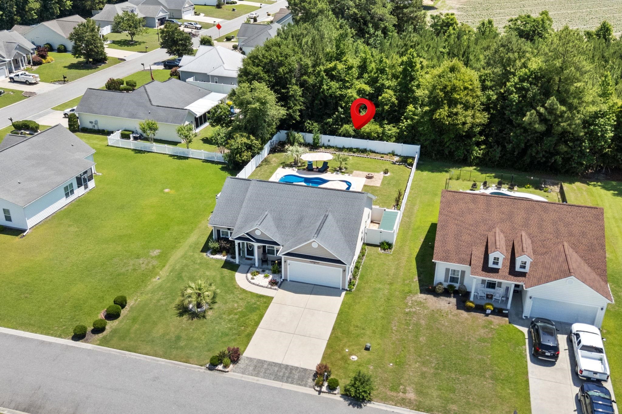 205 Maple Oak Dr.