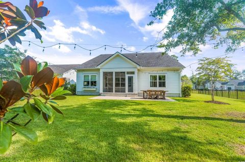 A home in Pawleys Island