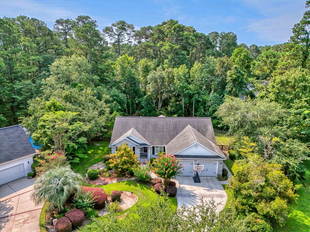 Photo of 25 Saint Julian Ct, Pawleys Island, SC 29585 (MLS # 2619081)