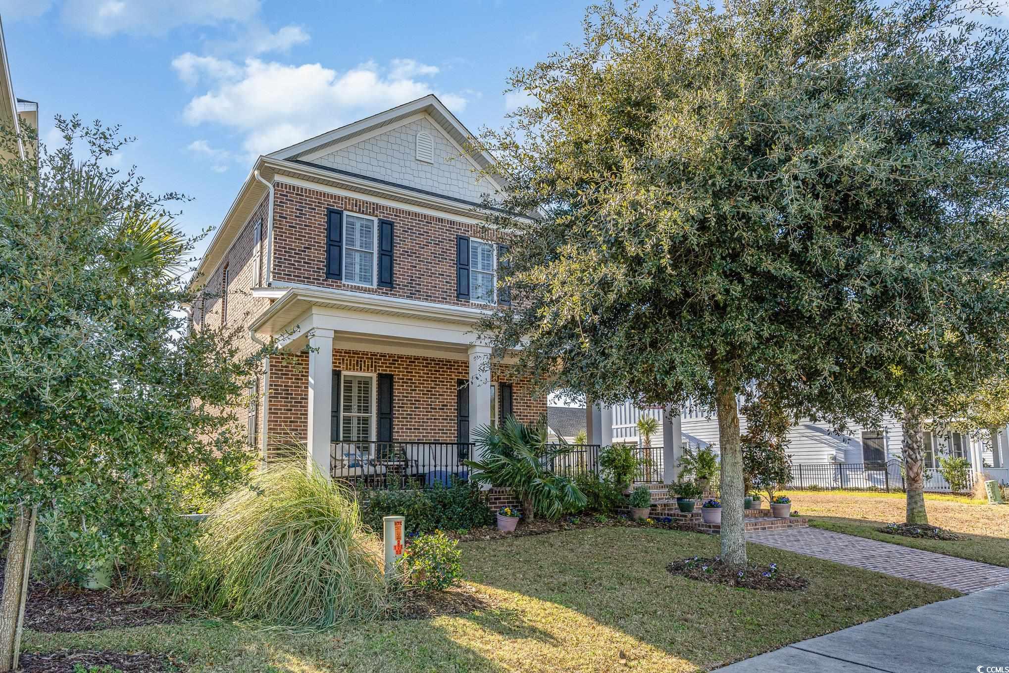 752 Crystal Water Way