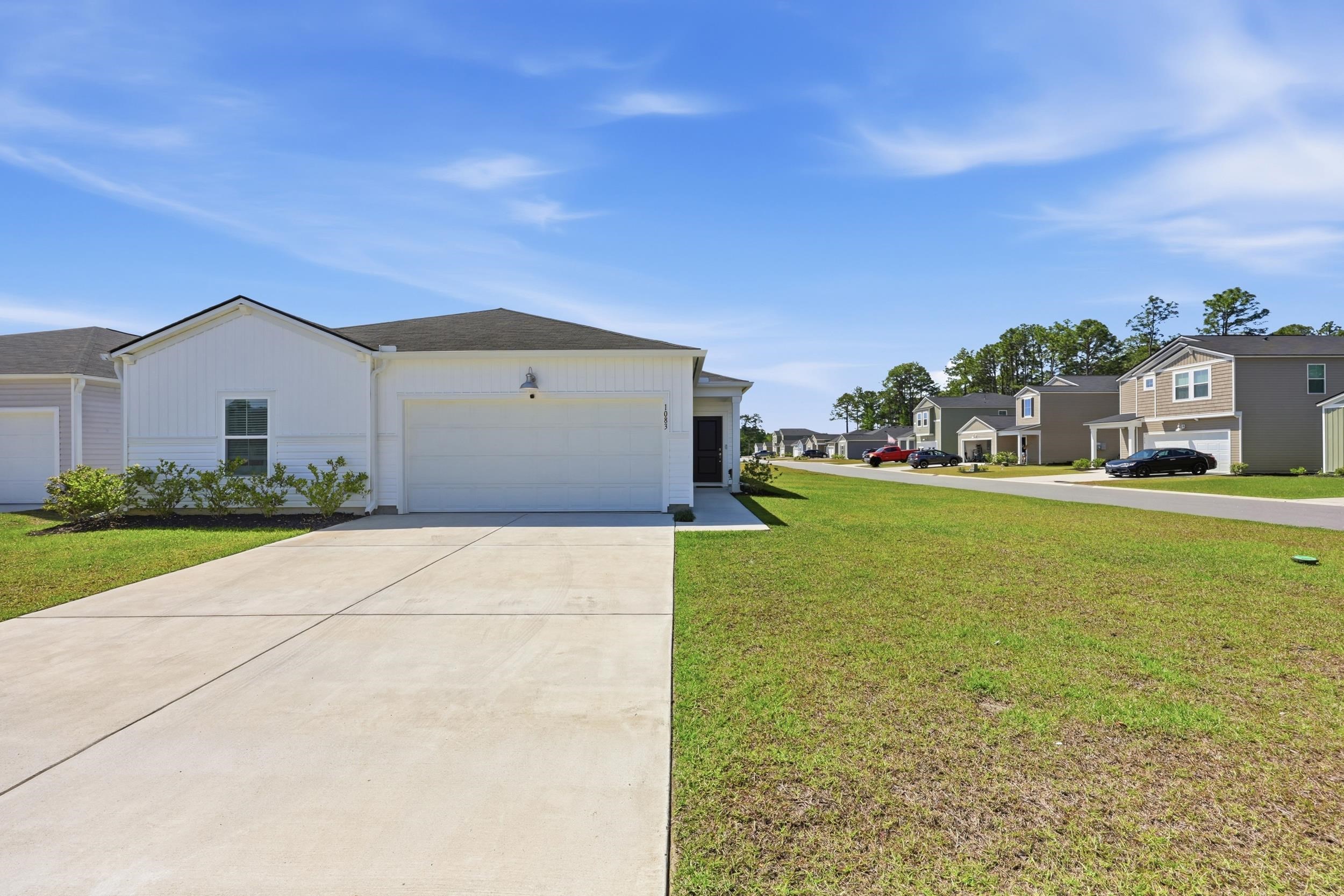 1083 Tripletail Dr NW