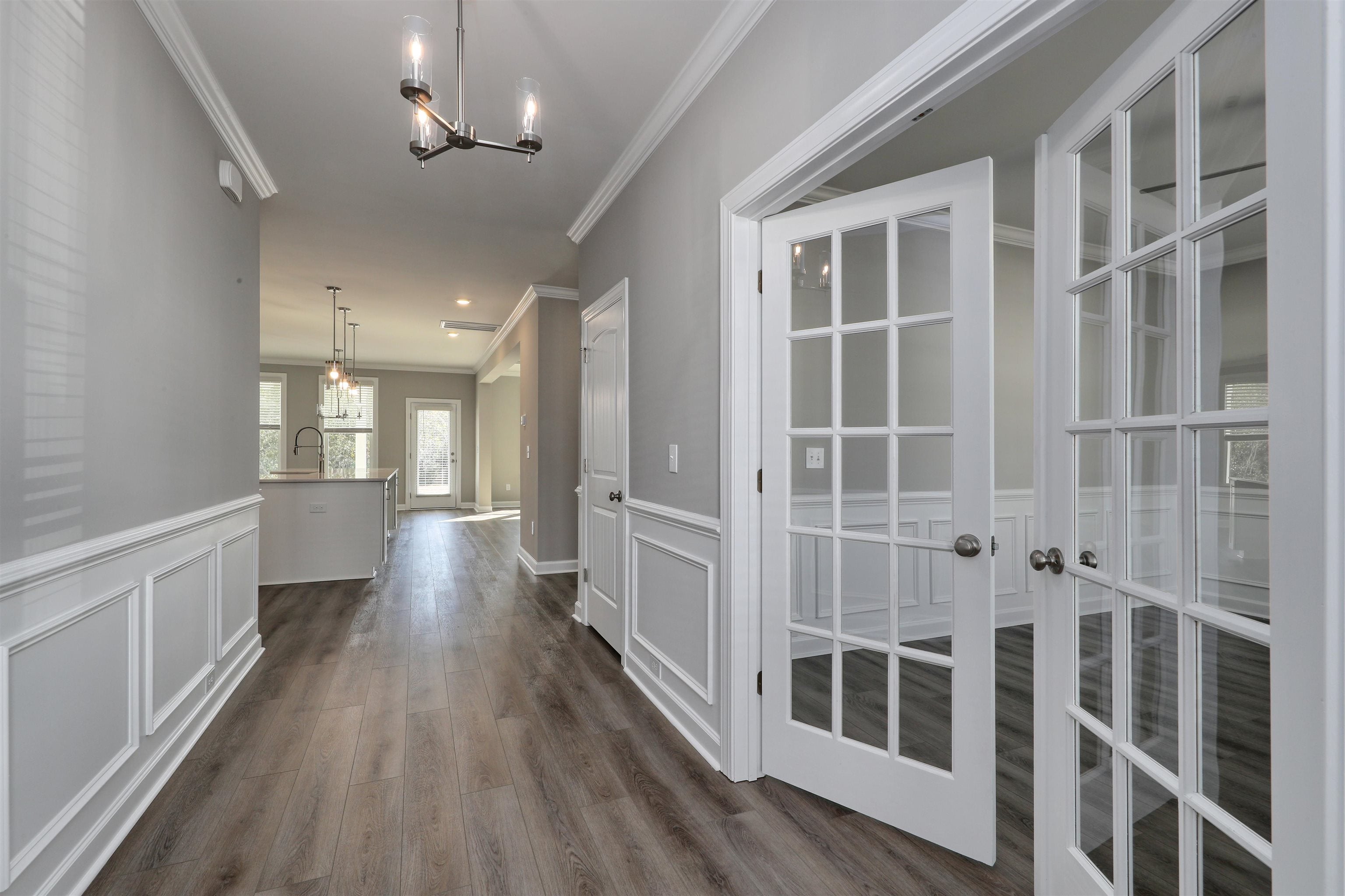 6256 Zoe Way
