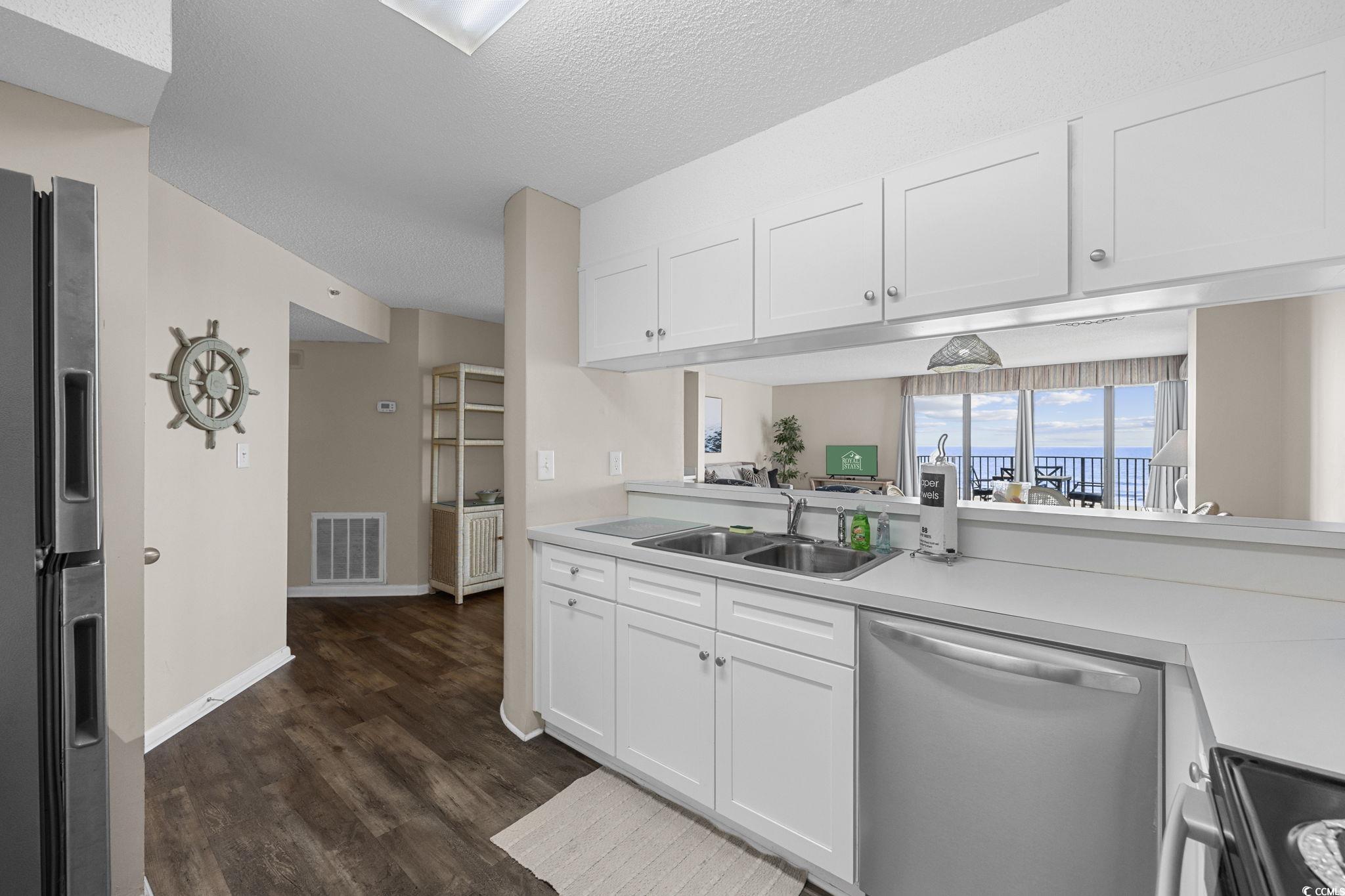 1425 S Ocean Blvd. 1-E