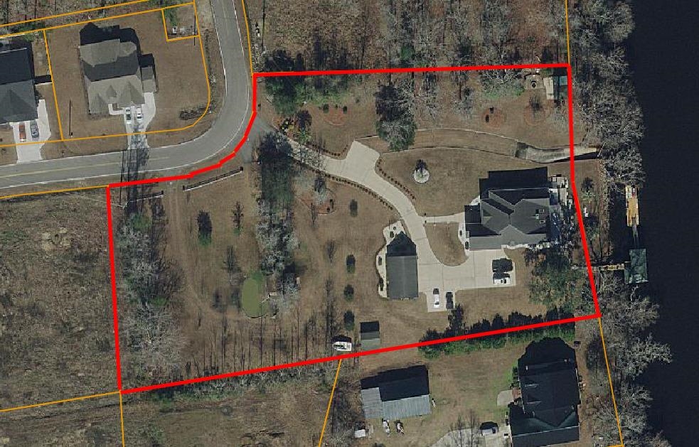 843 Caines Landing Rd.