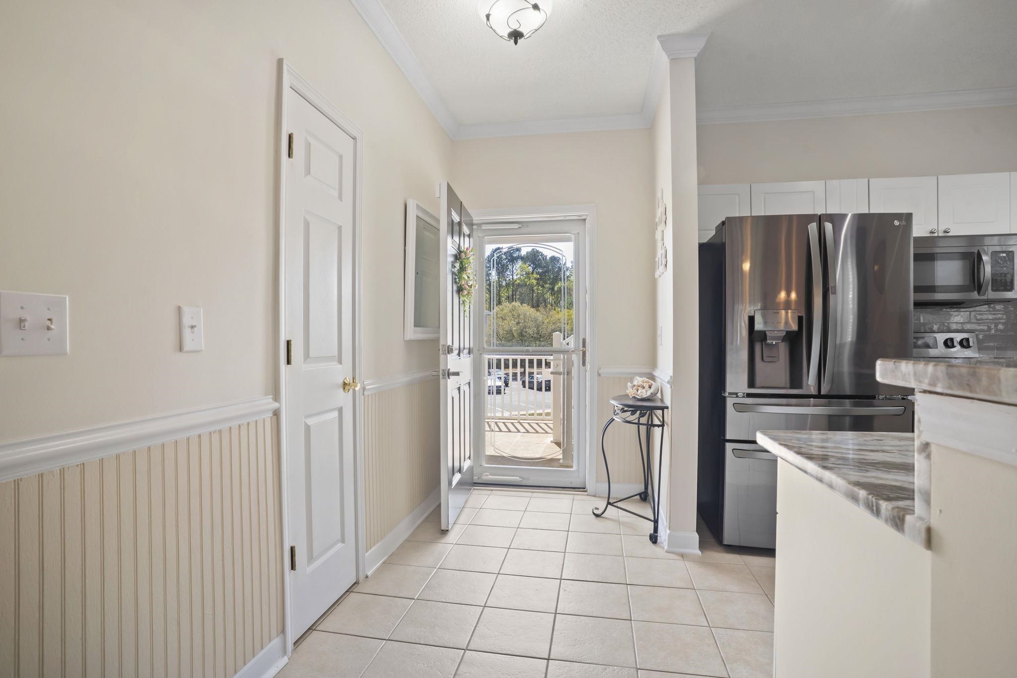 6253 Catalina Dr. 521