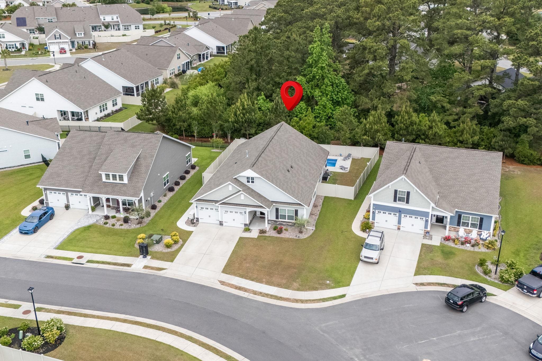 3051 Viceroy Loop