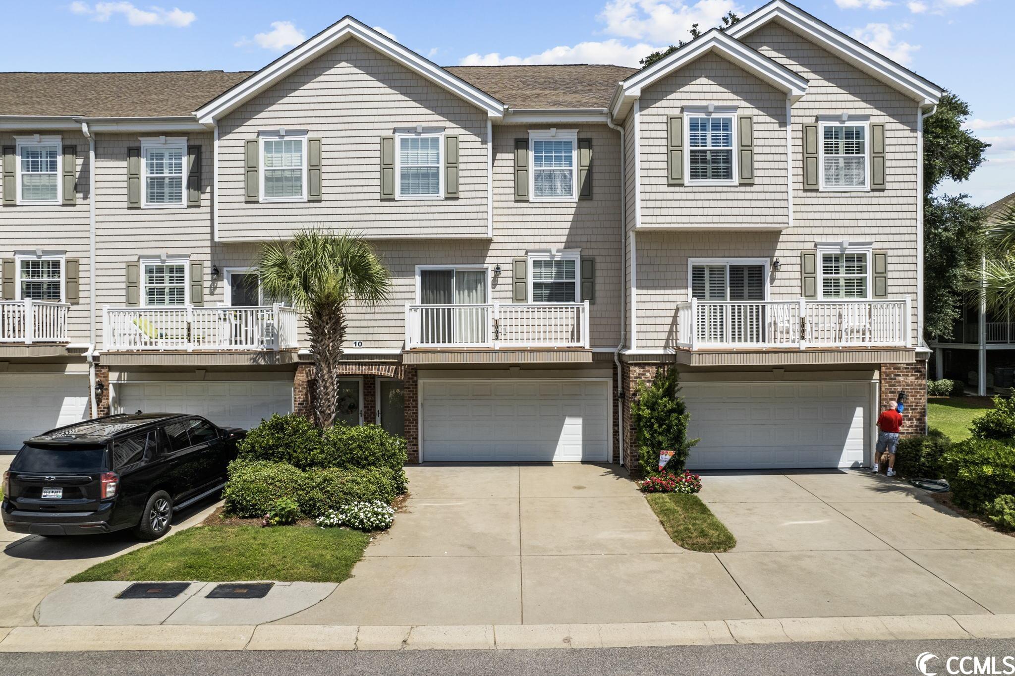 Photo 1 of 34 of 601 N Hillside Dr. 1005 condo