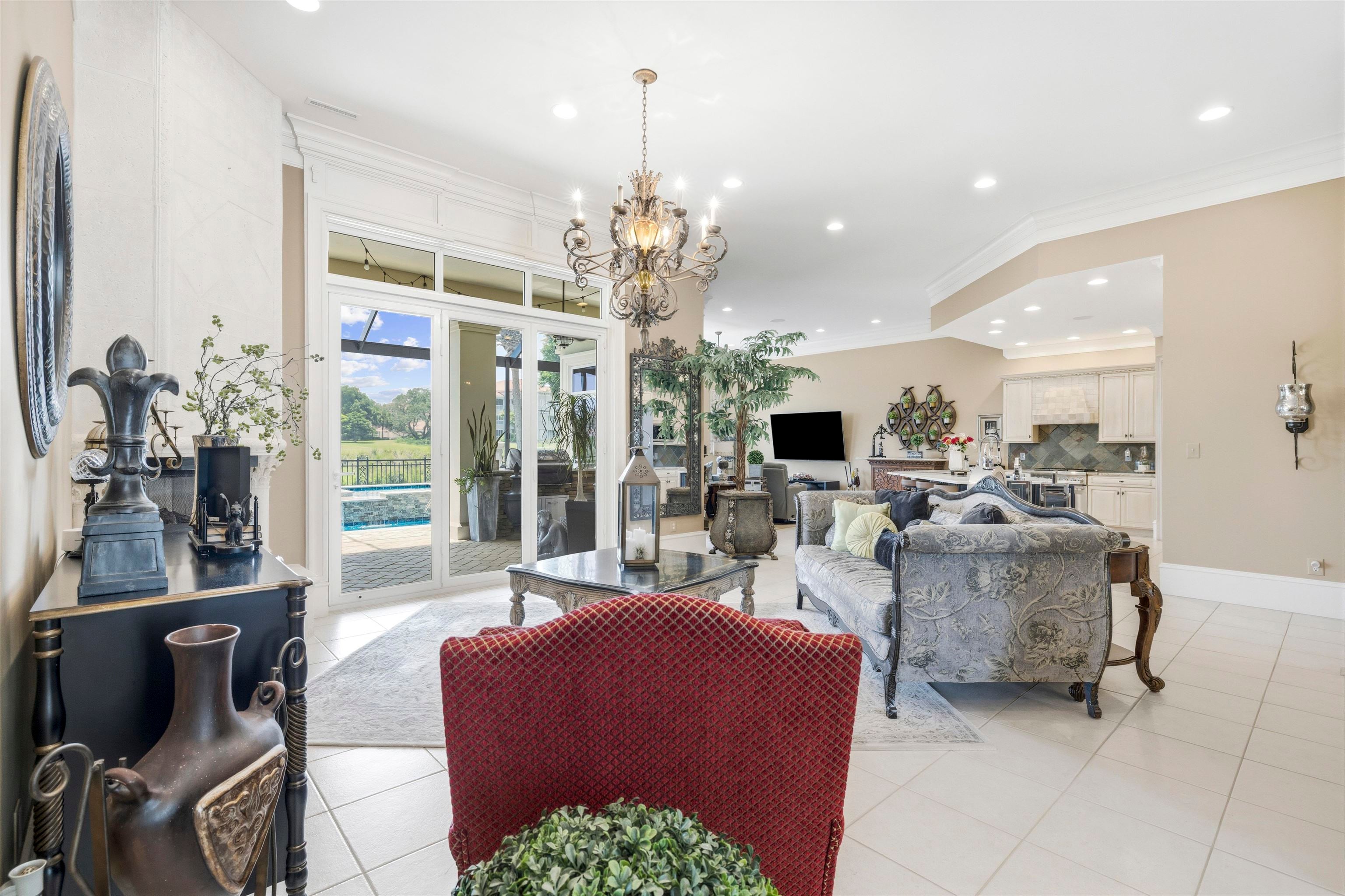 8572 Rosano Circle