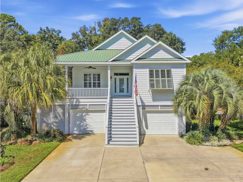 Photo of 7 Gillette Pl, Murrells Inlet, SC 29576 (MLS # 2623393)