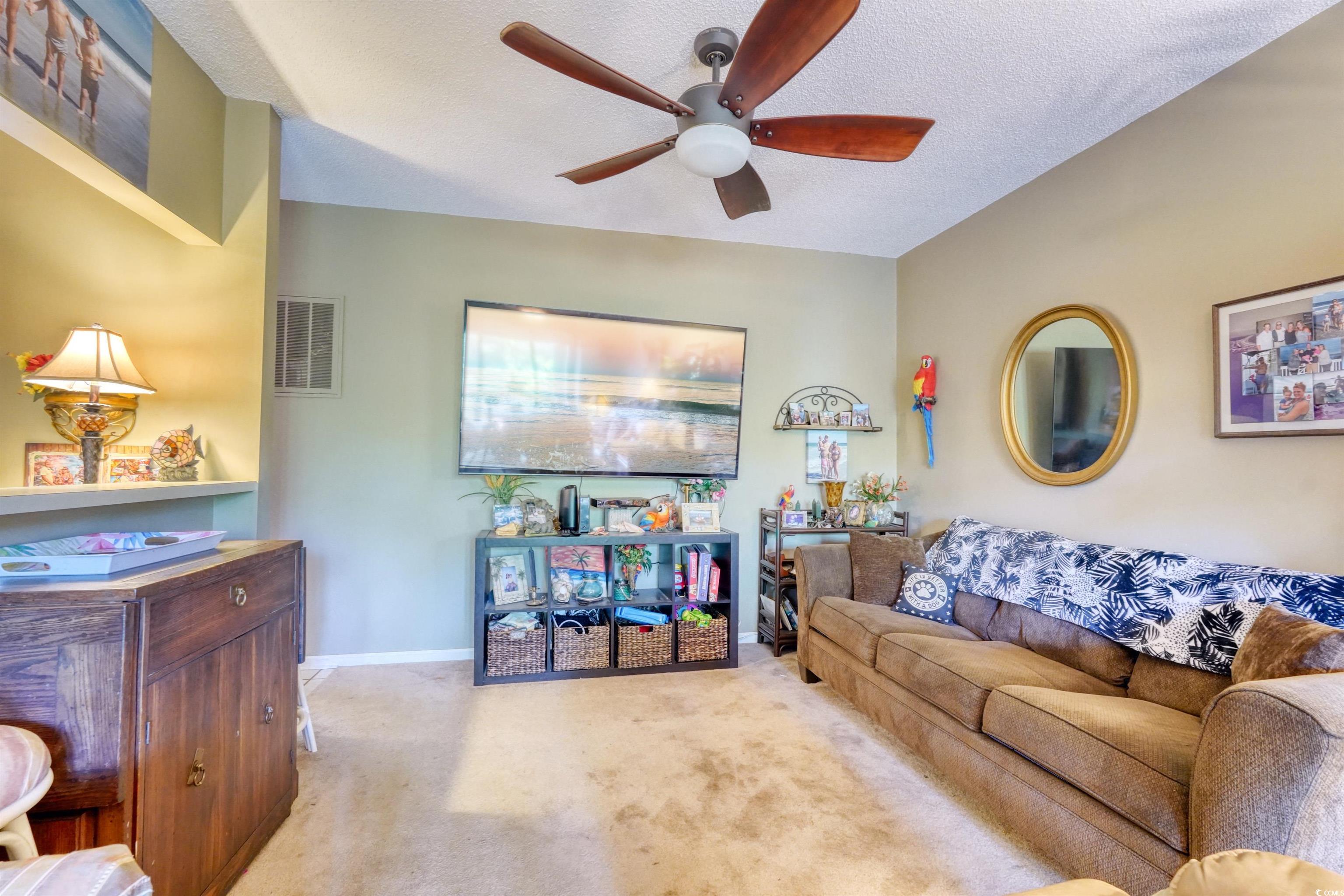 1102 Indian Wells Ct. #2