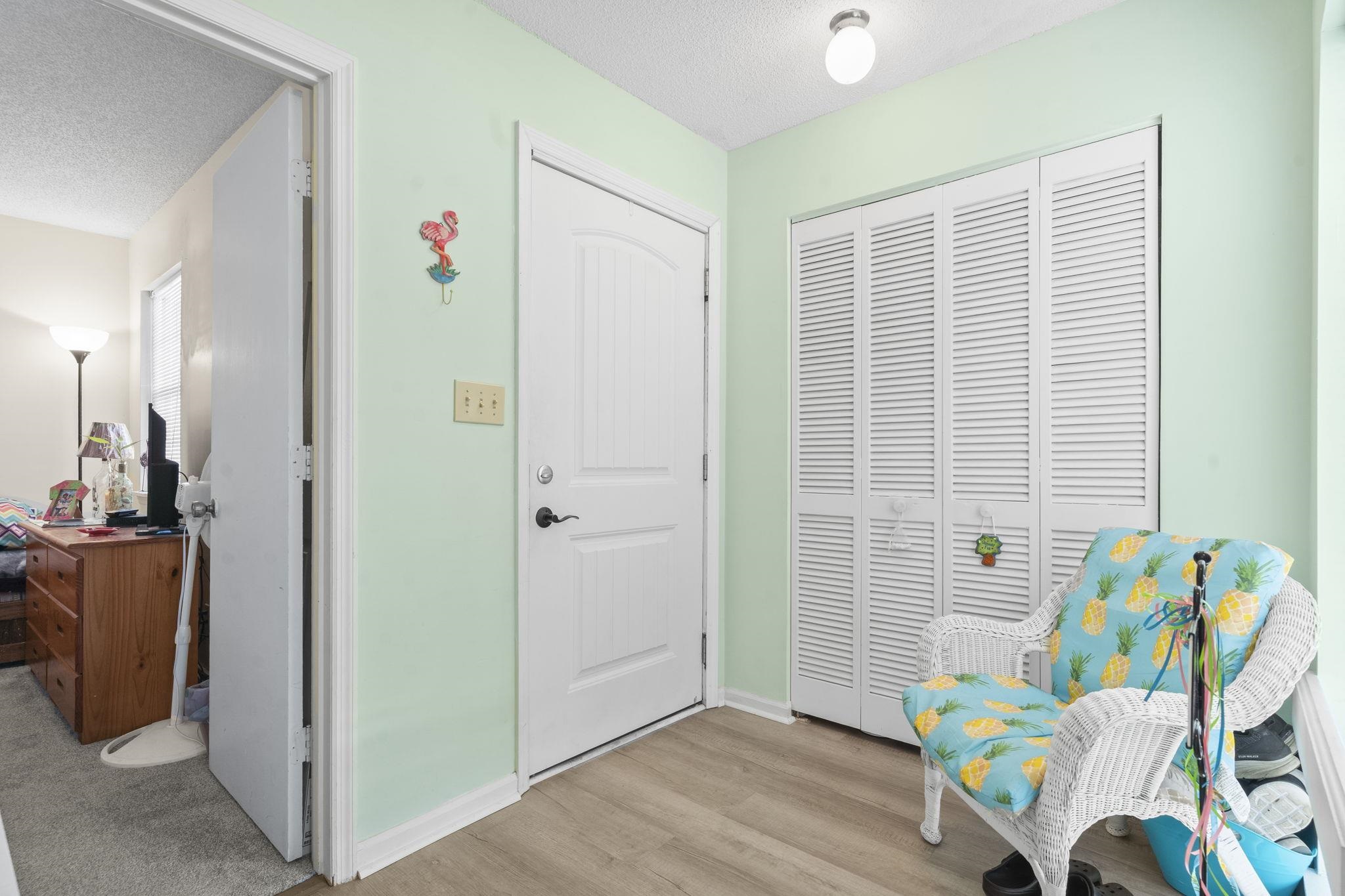 1500 Cenith Dr. B-402