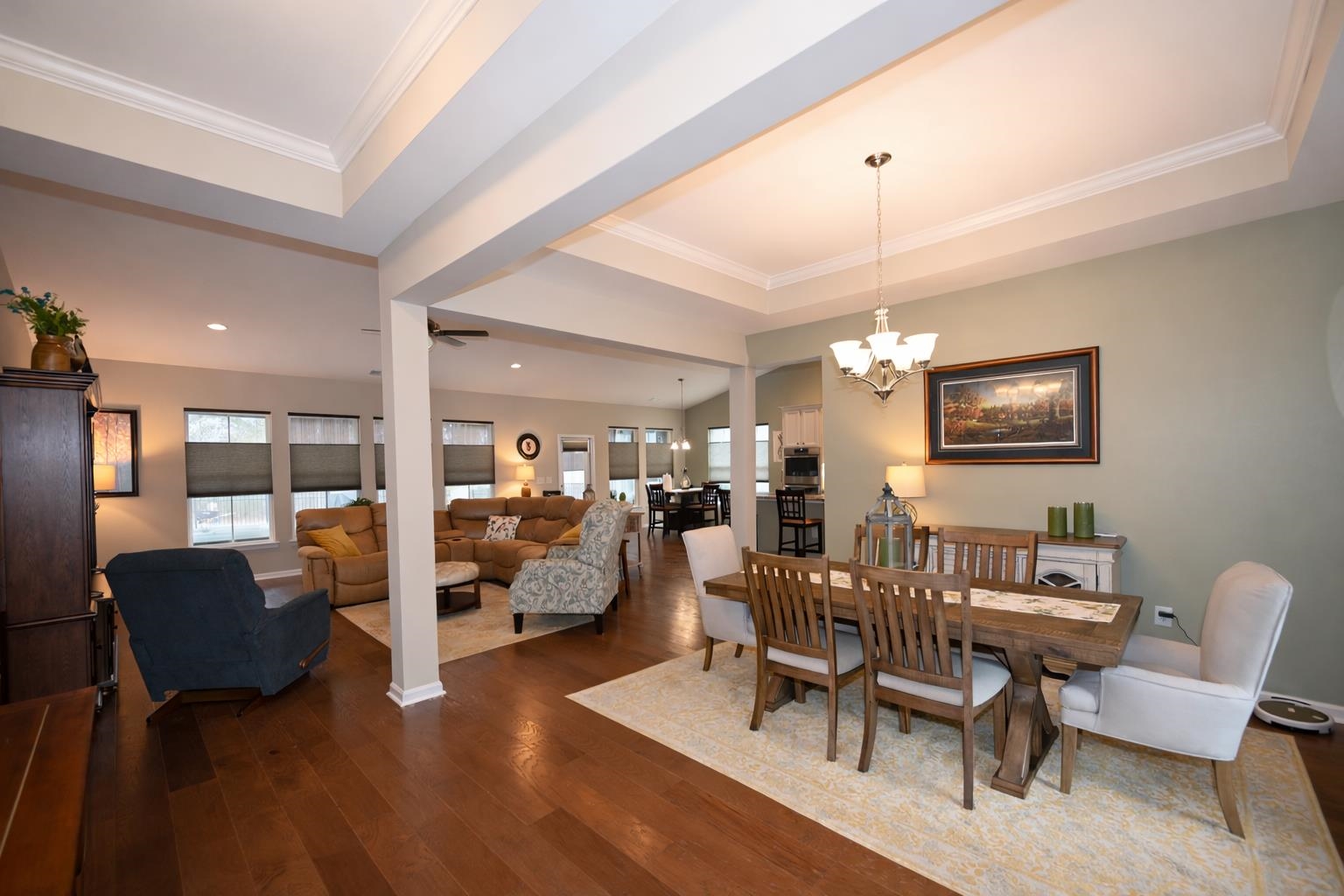 3613 Diamond Stars Way