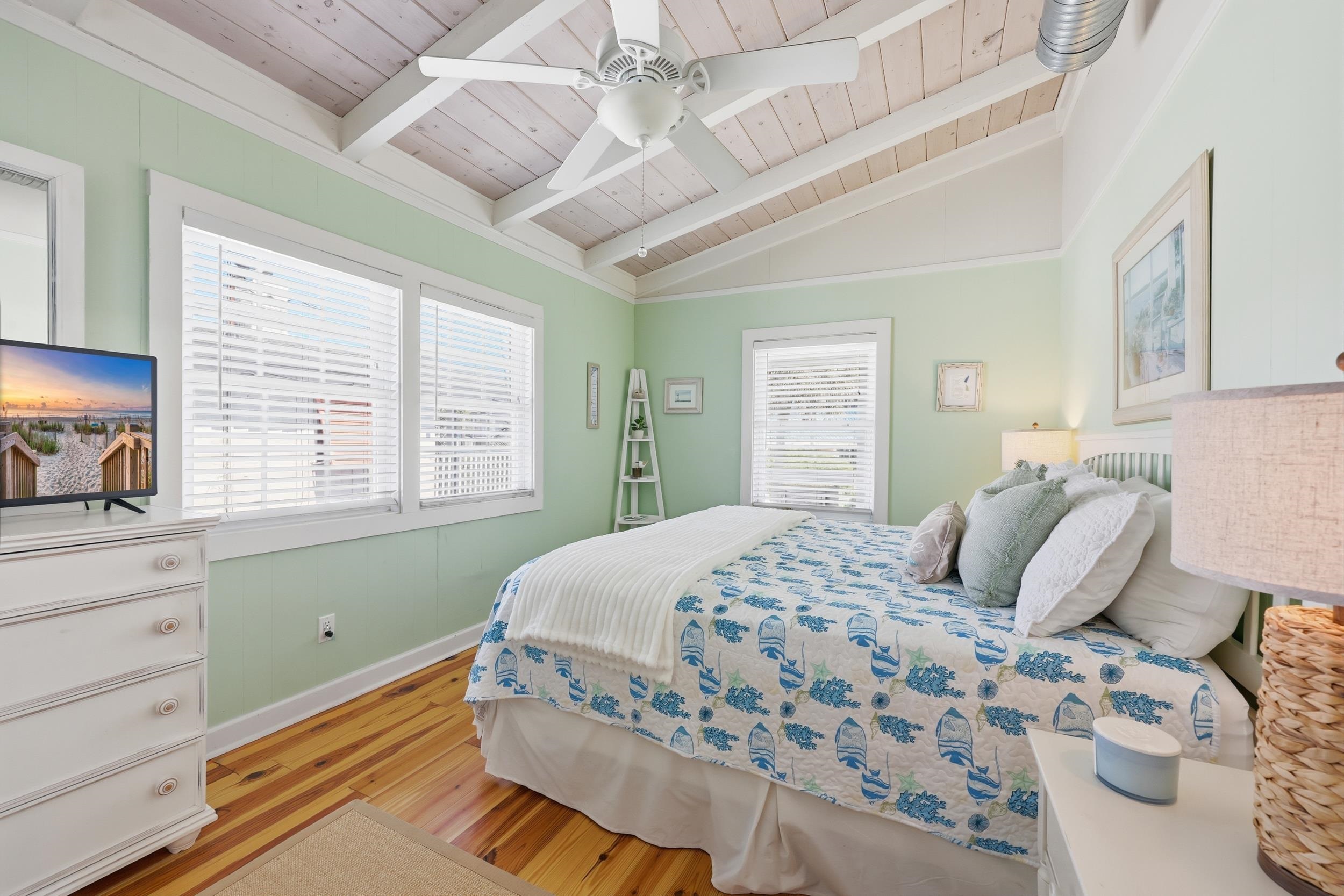 Pawleys Island, South Carolina, 29585, United States, 6 Bedrooms Bedrooms, ,3 BathroomsBathrooms,Residential,Active,2034286