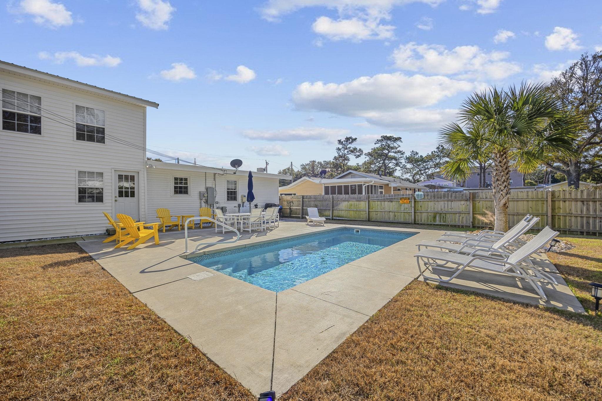 2306 Holly Dr.