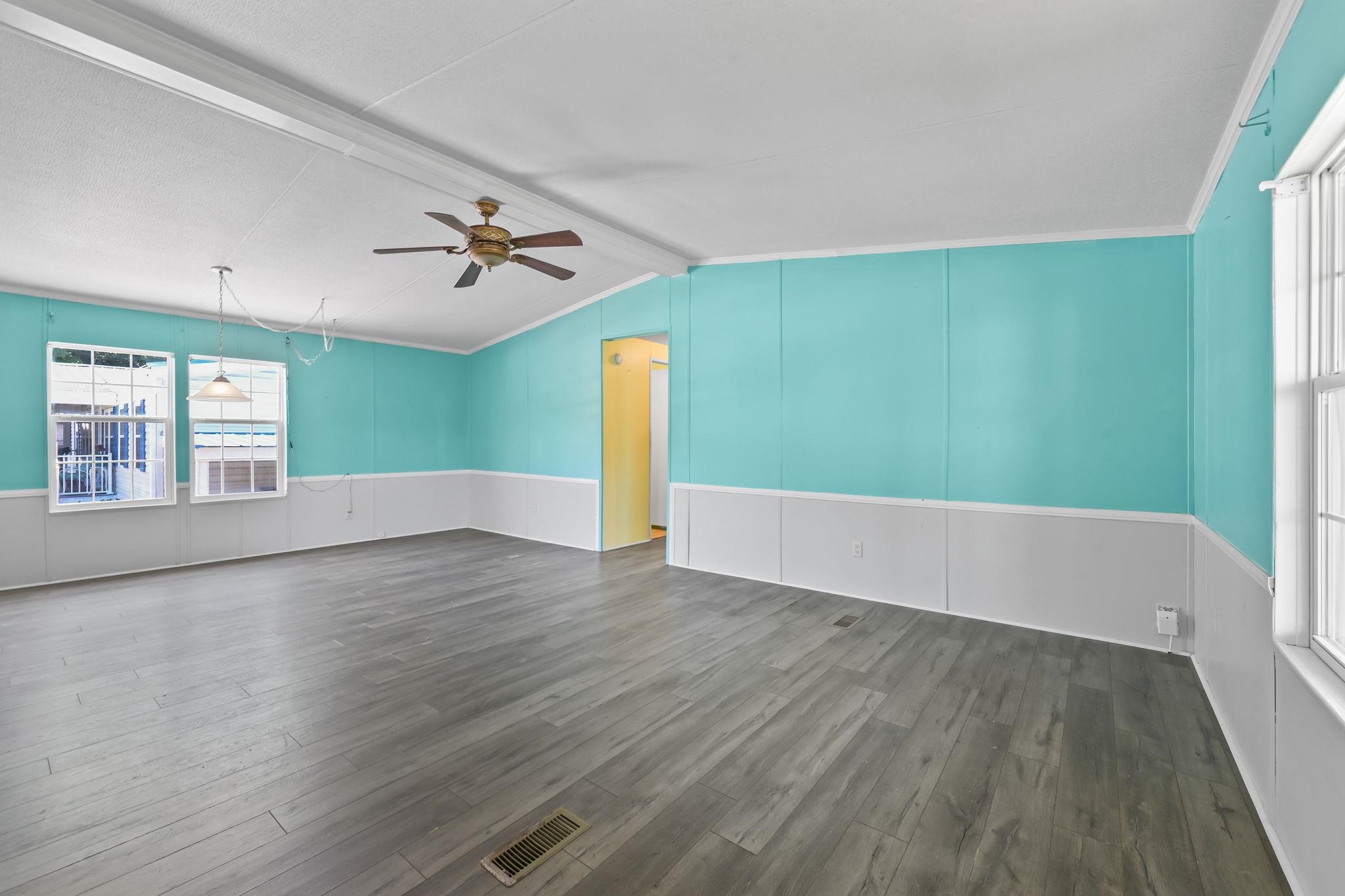 726 Oliver Dr.