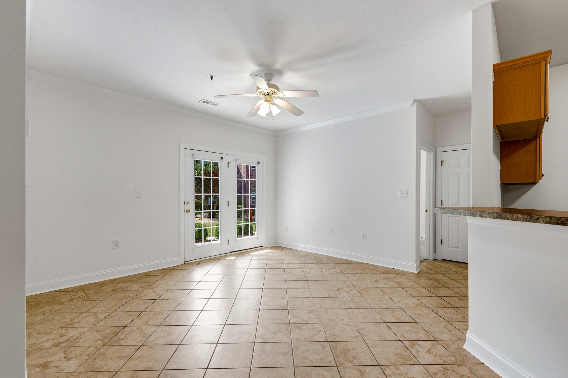 2009 Silvercrest Dr. 31-D