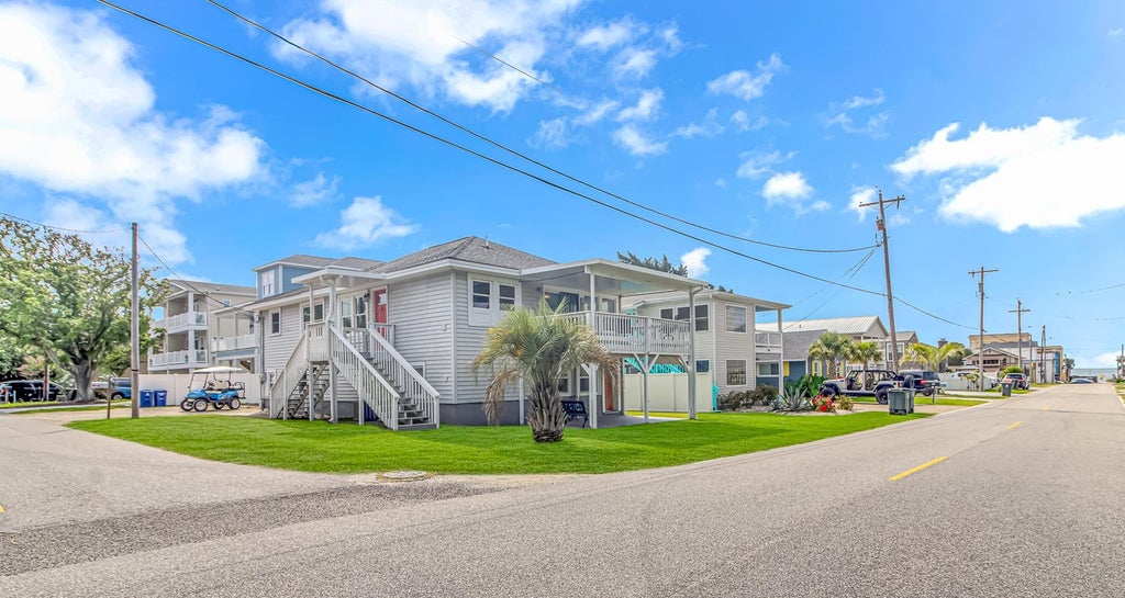 Photo of 1525 Havens Dr, North Myrtle Beach, SC 29582 (MLS # 2618457)
