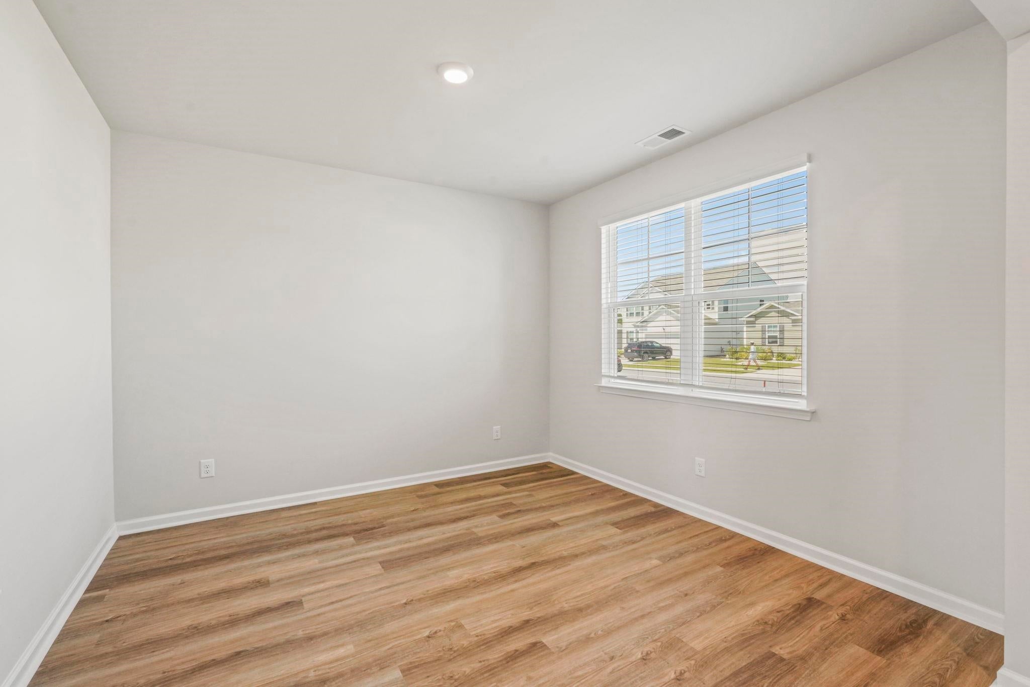 219 Londonshire Dr.