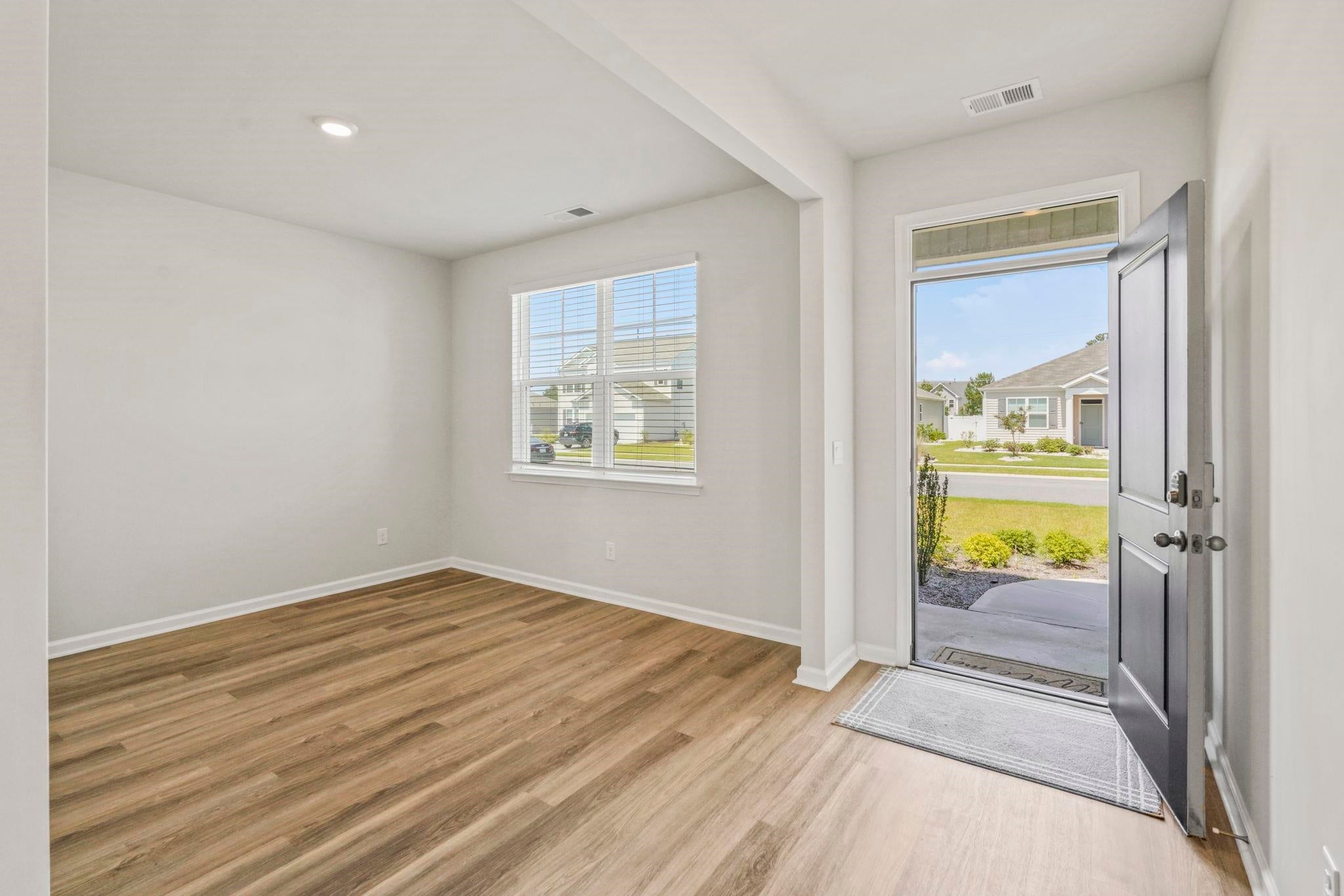 219 Londonshire Dr.